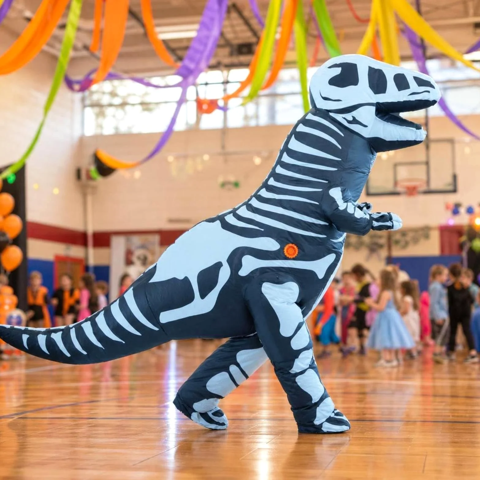 LOVIVER Disfraz de Dinosaurio Inflable para Adulto Traje de Esqueleto Hinchable con Huesos Impresos Silueta Grande Ligero y Cómodo Adecuado para Fiestas Temáticas Cosplay Espectáculos