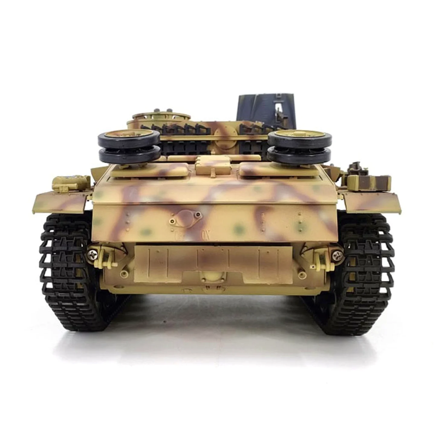 Henglong 1/16 7.0 Tanque de plástico RC alemán Stug III RTR modelo militar 3868 BB IR caja de cambios de acero Radio 1800 mAh batería juguetes de sonido