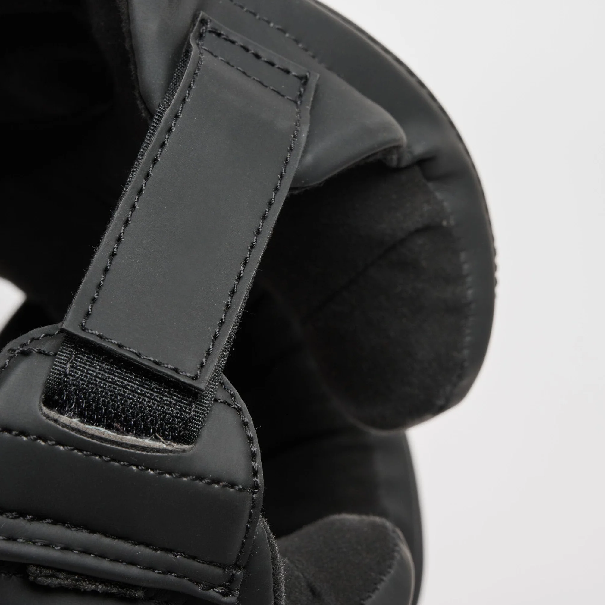 Leone 1947 Casco Black Edition Training Negro L