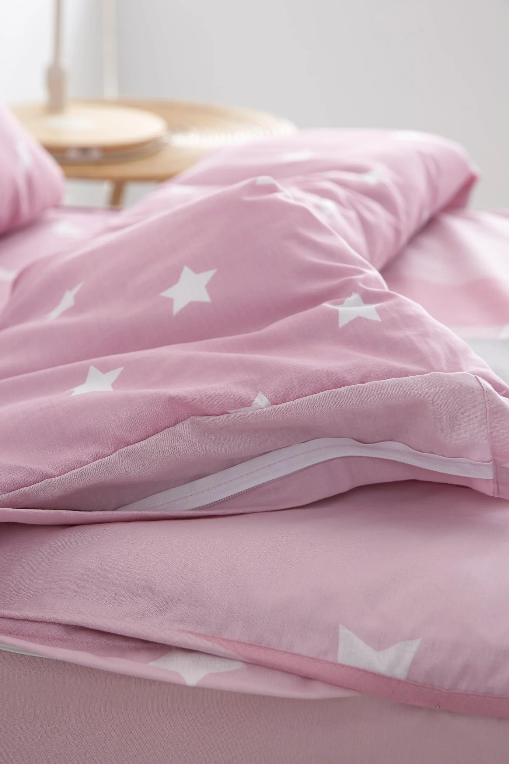 Saco nordico Infantil SIN Relleno KATUA Cama 90 x 190/200. Saco Unido a la Bajera con Cremallera en Forma de L SIN Relleno nórdico. Color Salmon