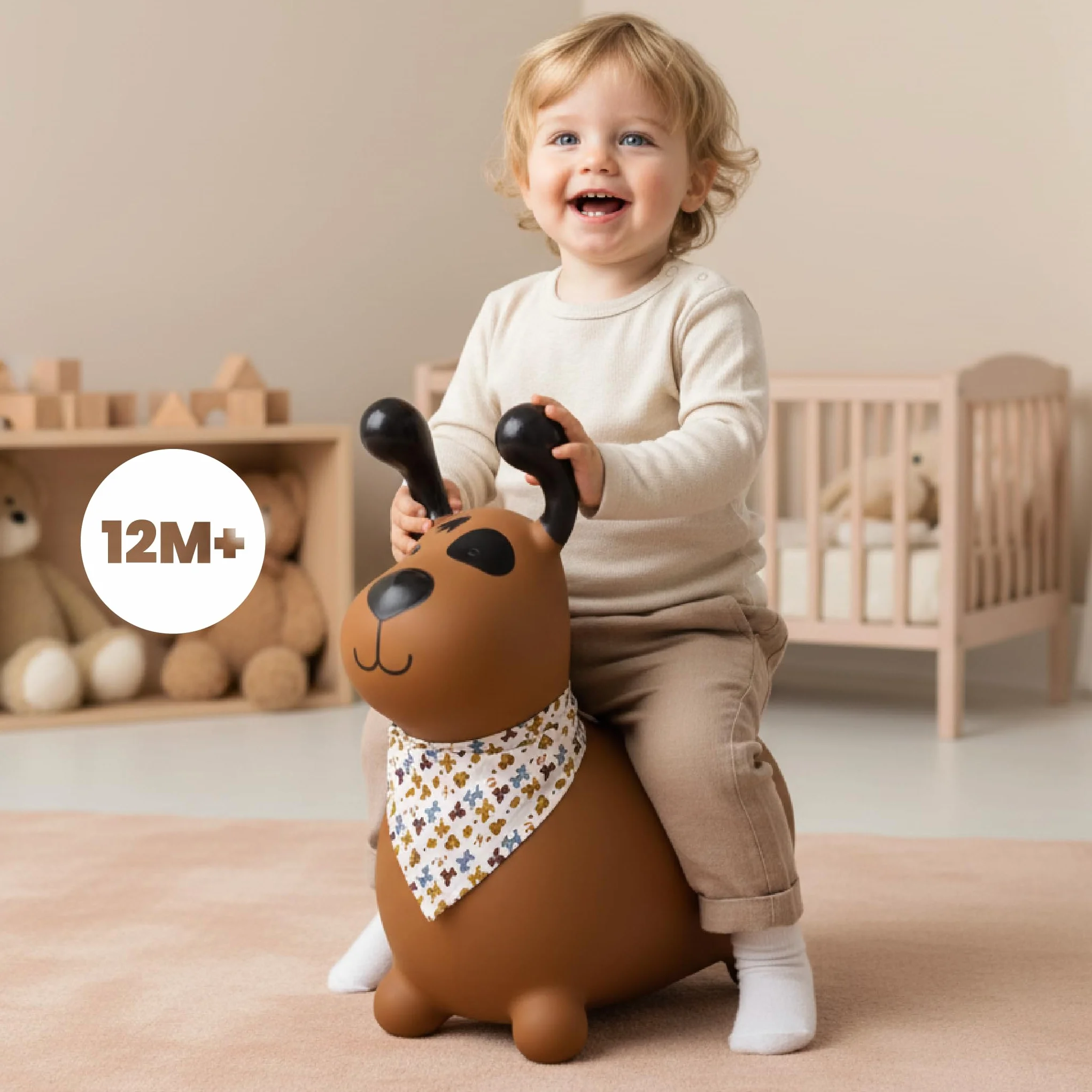 sun baby Saltador Hinchable para Niños hasta 45 Kg sin BPA, de 1 año, Pelotas saltarinas para niños (Perro marrón con Bandana)