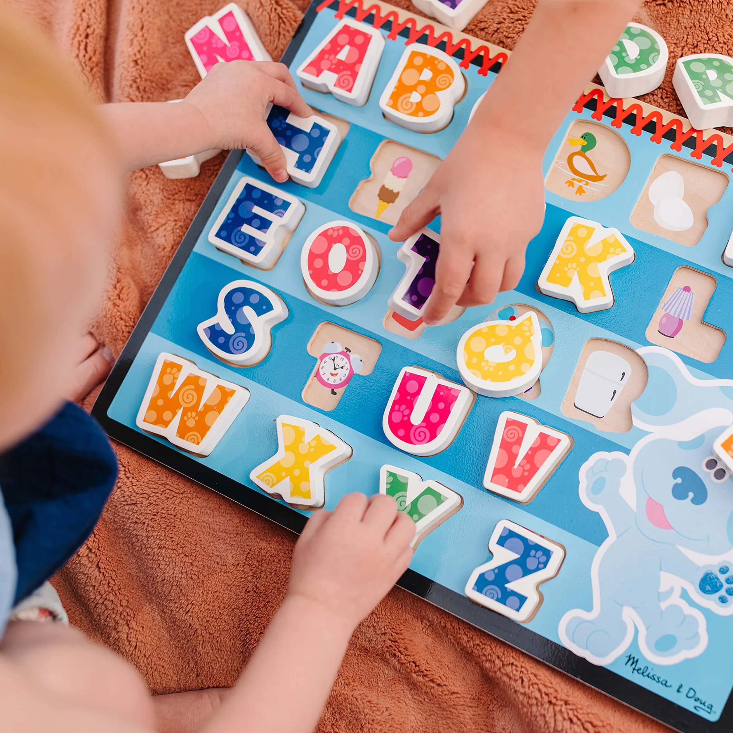 Melissa & Doug Blue's Clues & You! Rompecabezas de Piezas Gruesas de Madera Alfabeto 26 Piezas