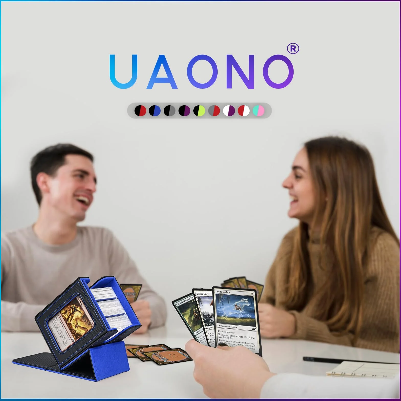 UAONO Caja de cartas con pantalla MTG Commander, funda para más de 100 tarjetas de doble manga, caja de almacenamiento de tarjetas coleccionables para TCG/PTCG/Sports con 2 divisores, 1 cargador
