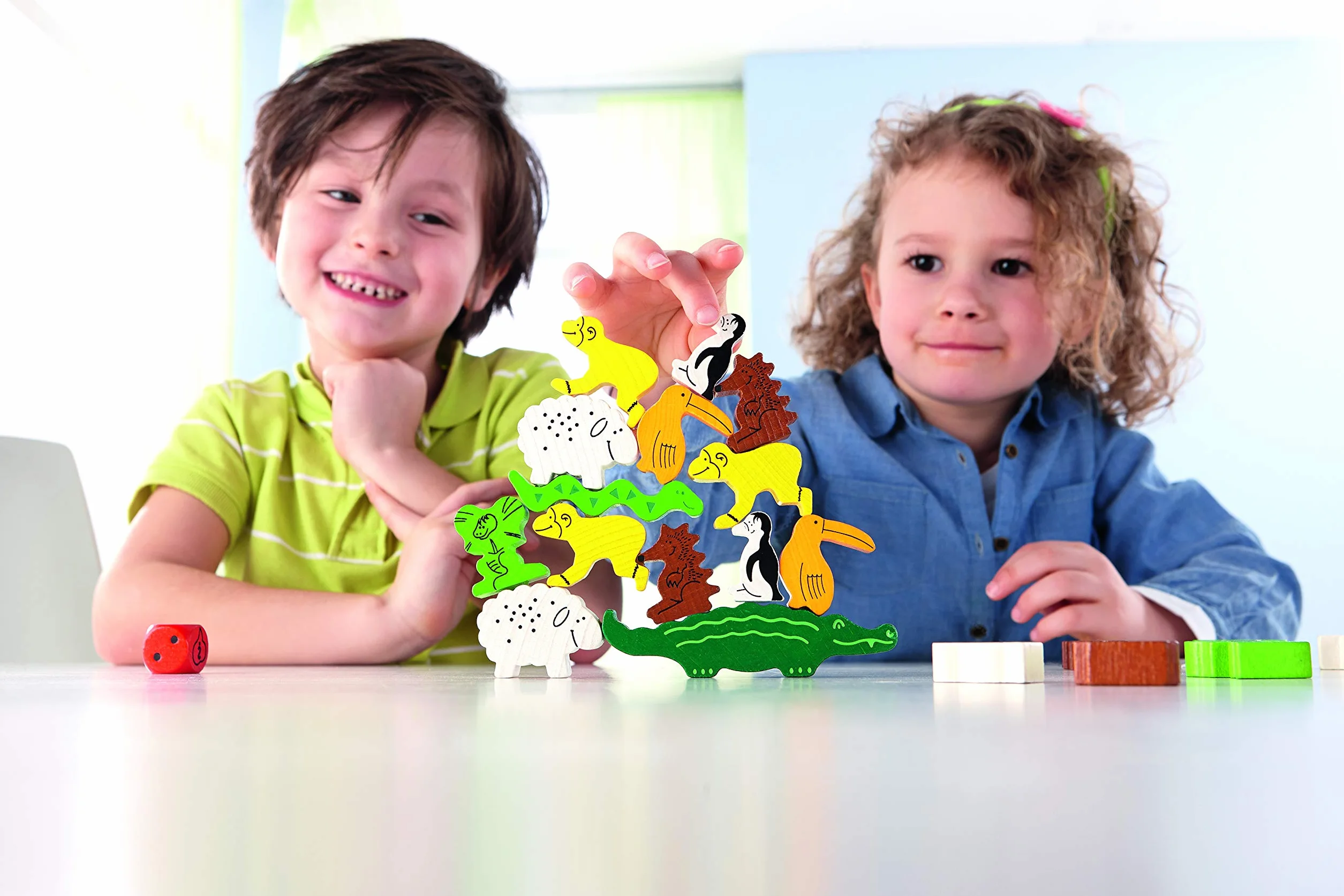 HABA 3409 Animal sobre Animal, Juego Infantil de Mesa de Habilidad y apilamiento. Más 4 años