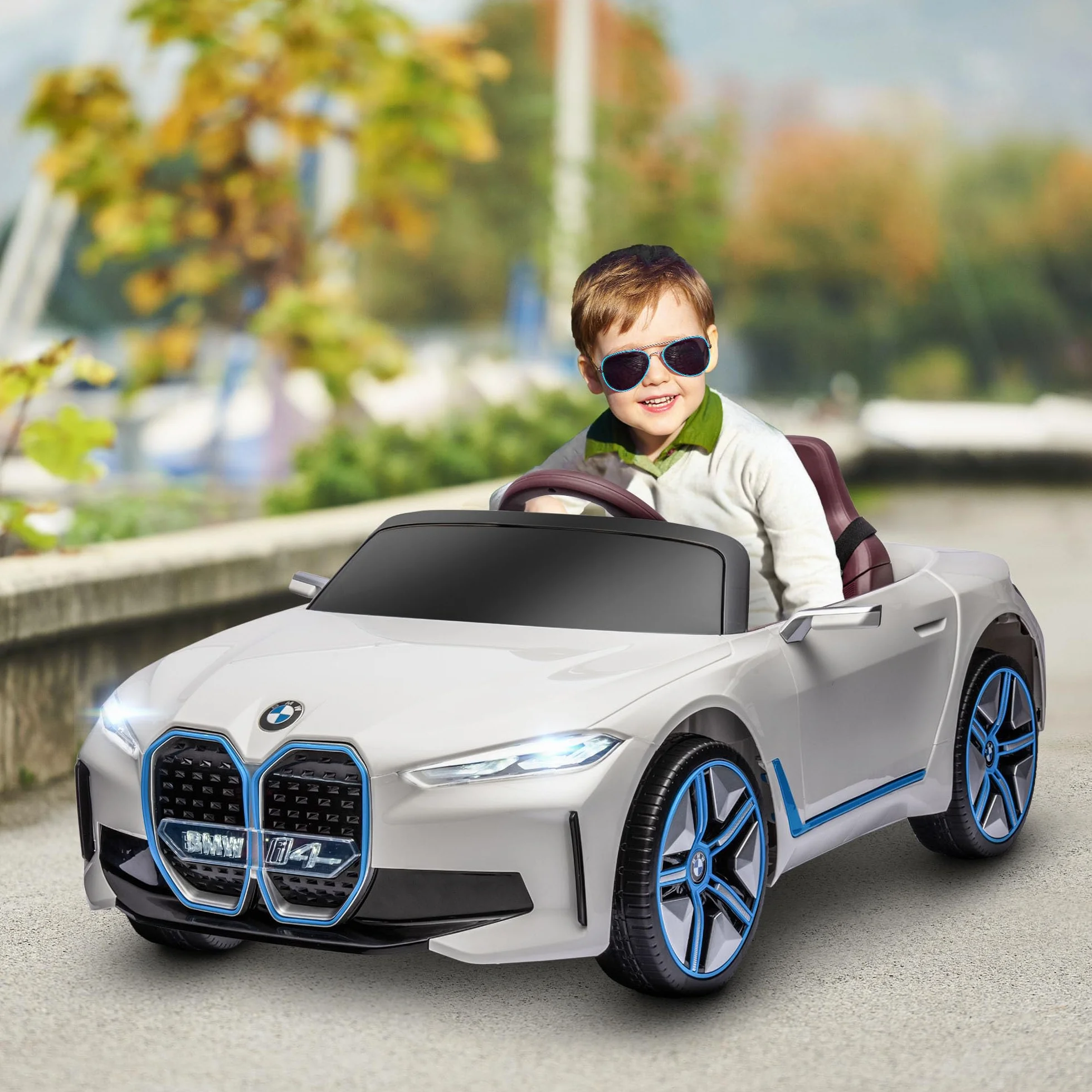 HOMCOM Coche Eléctrico para Niños BMW I4 12V con Control Remoto Música MP3 Pantalla Luces 115x67x45 cm Blanco