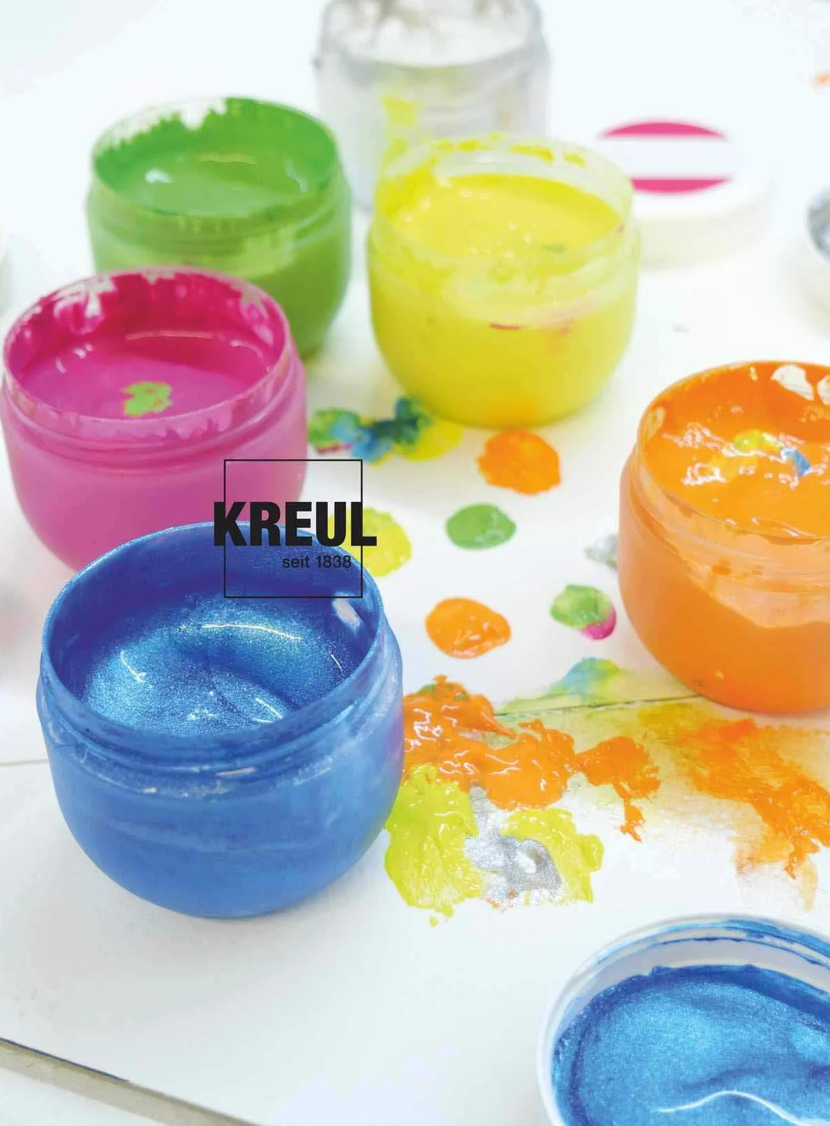 KREUL 23050 - Pintura de dedos Mucki para niños afortunados, 6 x 50 ml en amarillo, rosa, azul diamante, verde, naranja, plata dragón, sin parabenos, sin gluten, sin lactosa, vegano, lavable