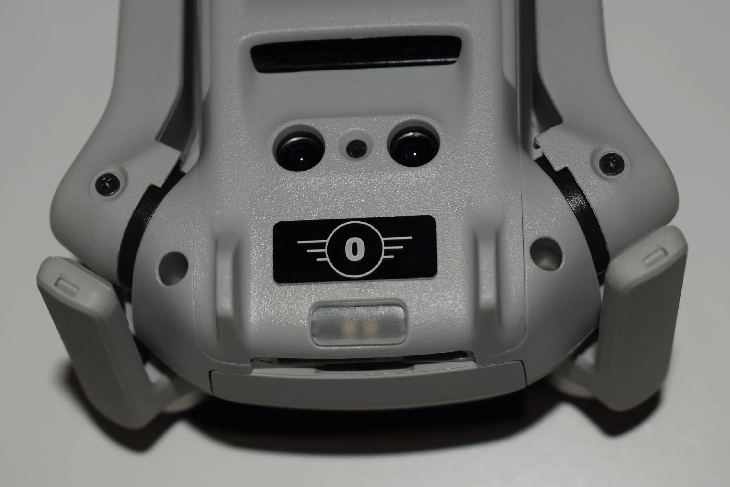 ● Pack 1 Uds. ● Placa Identificativa para Drones ● Placas para Dron CUMPLEN requisitos normativa EASA ● Tamaño Personalizados para Todos los Modelos de drone (Marcado de Clase EASA)
