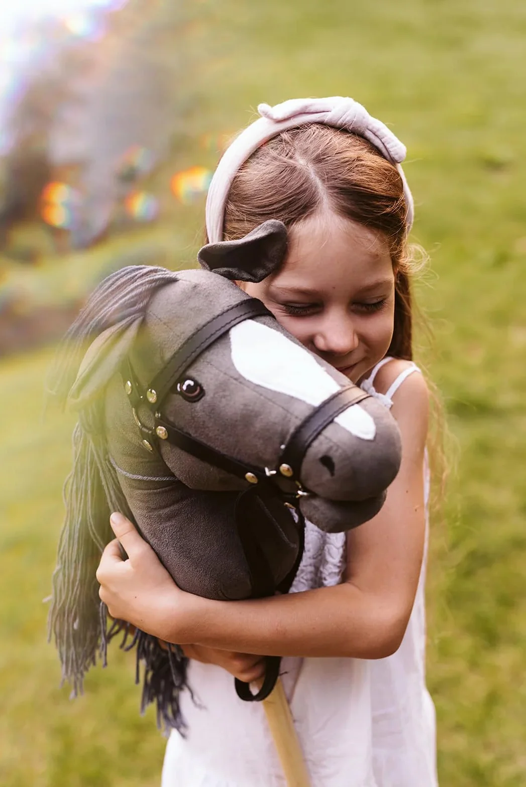 Caballo Palo, Gris, 3+ Años, Incluye Bolsa de Pana