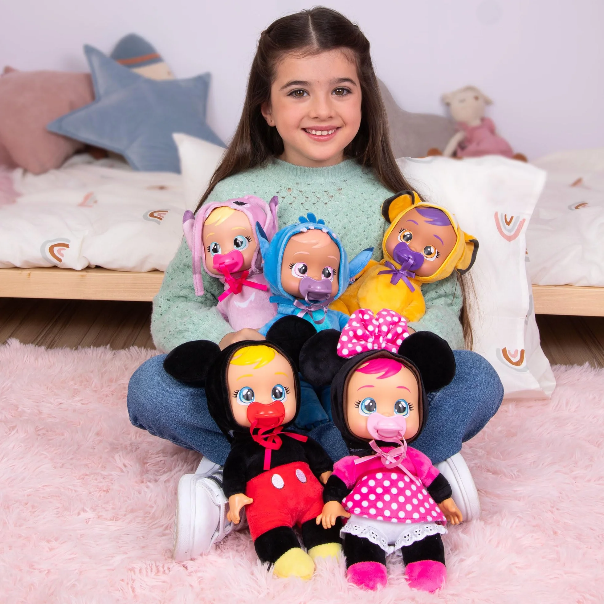 Bebés Llorones Tiny Cuddles Disney Minnie, Muñeca Suave y Blanda 25 cm, Llora Lagrimas de Verdad Incluye Pijama Disney, Juguete para niños y niñas +18 Meses