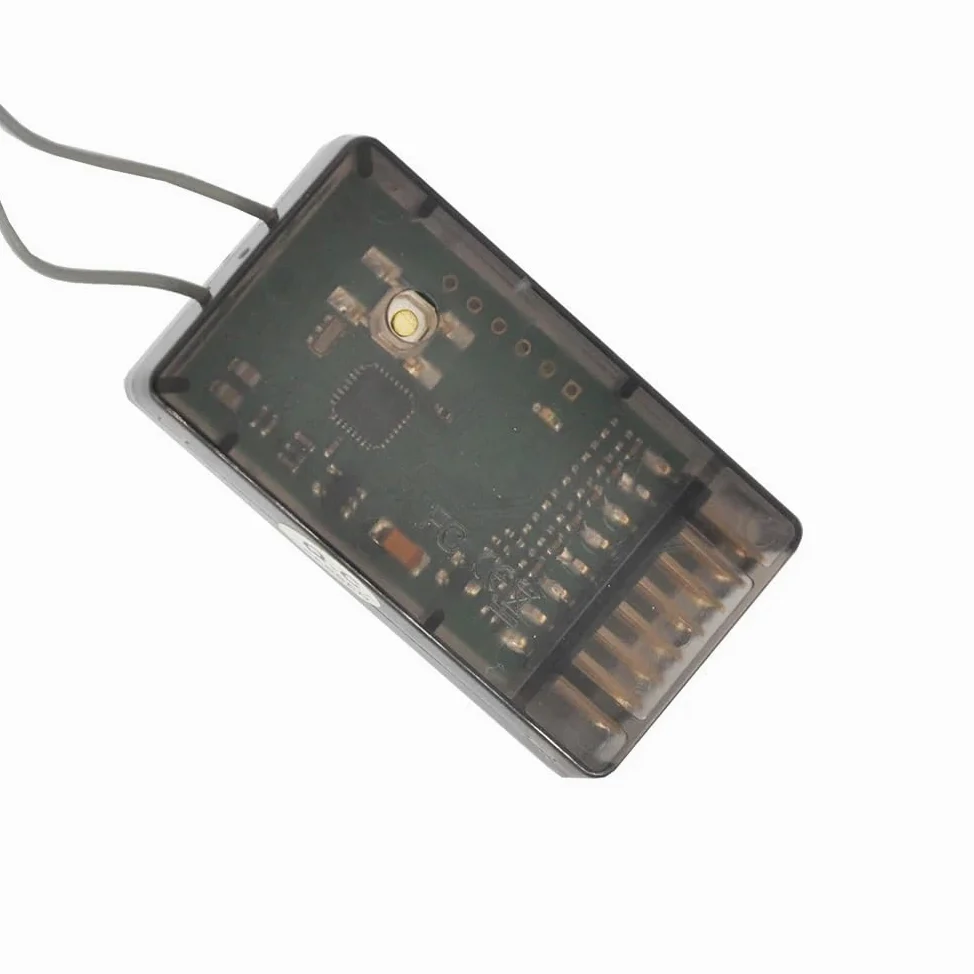 Receptor CR8D 2,4 GHz 8 Canales Compatible con módulo DSSS CT8F/CT8J /CT8Z/CT3F/ V2
