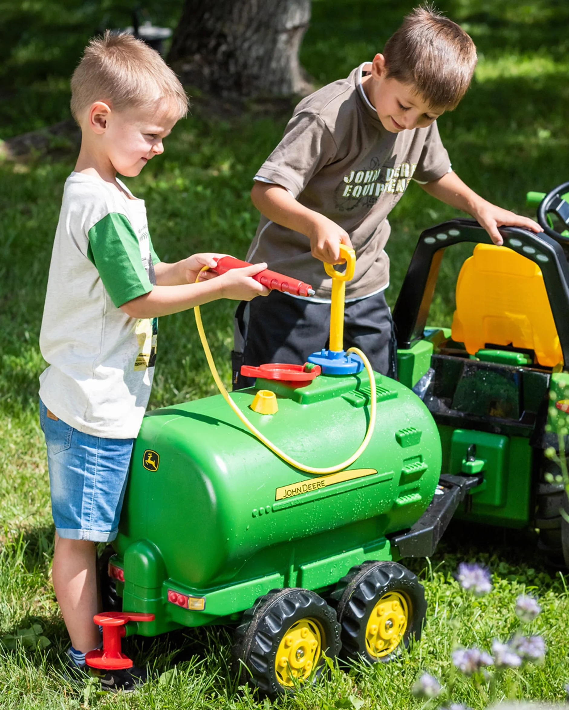 Rolly Toys John Deere rollyTanker remolque (accesorio para vehículos de pedales, para niños de 3 a 10 años, tractor depósito de agua con bomba + pistola, capacidad 30 litros) 122752