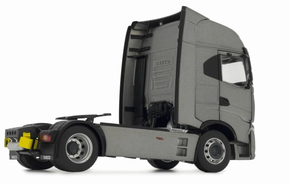 Camión IVECO S-Way 4x2 Gris