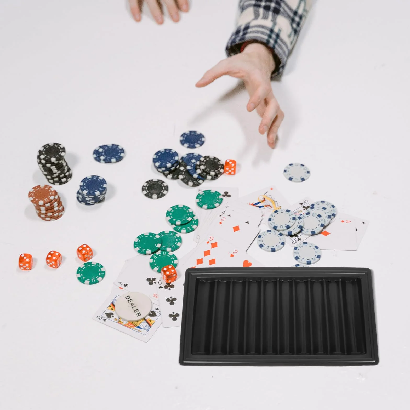BESPORTBLE Portafichas De Póquer Plástico 500 Piezas Bandeja Organizadora Resistente para Juego De Poker Almacenamiento De Chips para Jugadores Casa