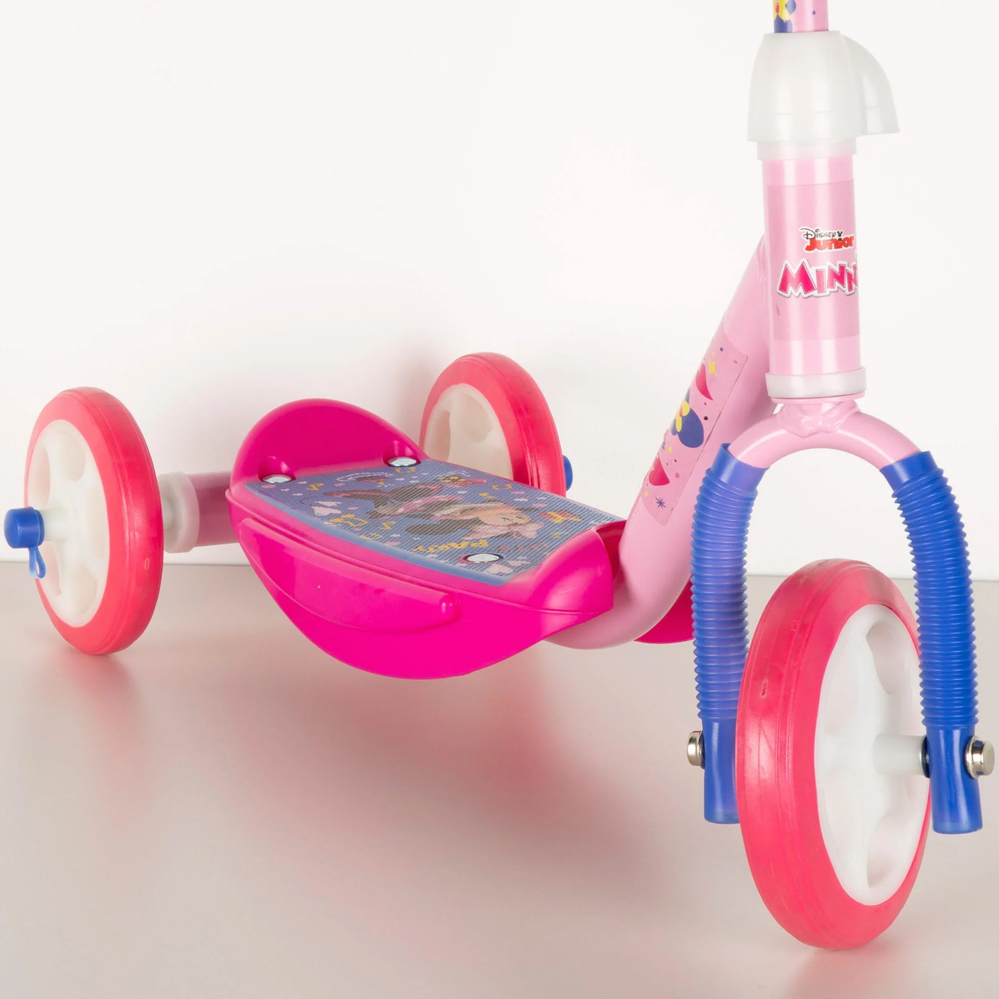 Disney Minnie Patinete 3 Ruedas +20 kg +2 años, 57x30x60-66 cm, Escudo Delantero, Juegos para niños, Motricidad, Diseño Colorido Minnie Mouse, Patinete Infantil, Fácil de Montar (77742)