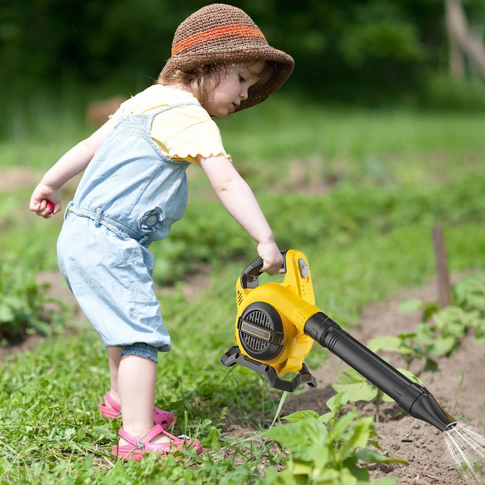 Generico Leaves Blower, Garden Blowers, Battery Operated Kids Leaves Blower, Toddler Outdoor Gardening Equipment, 16.5x7.91 Inches Outdoor Play Leaves Blower for Preschool Play & Landscaping Blower