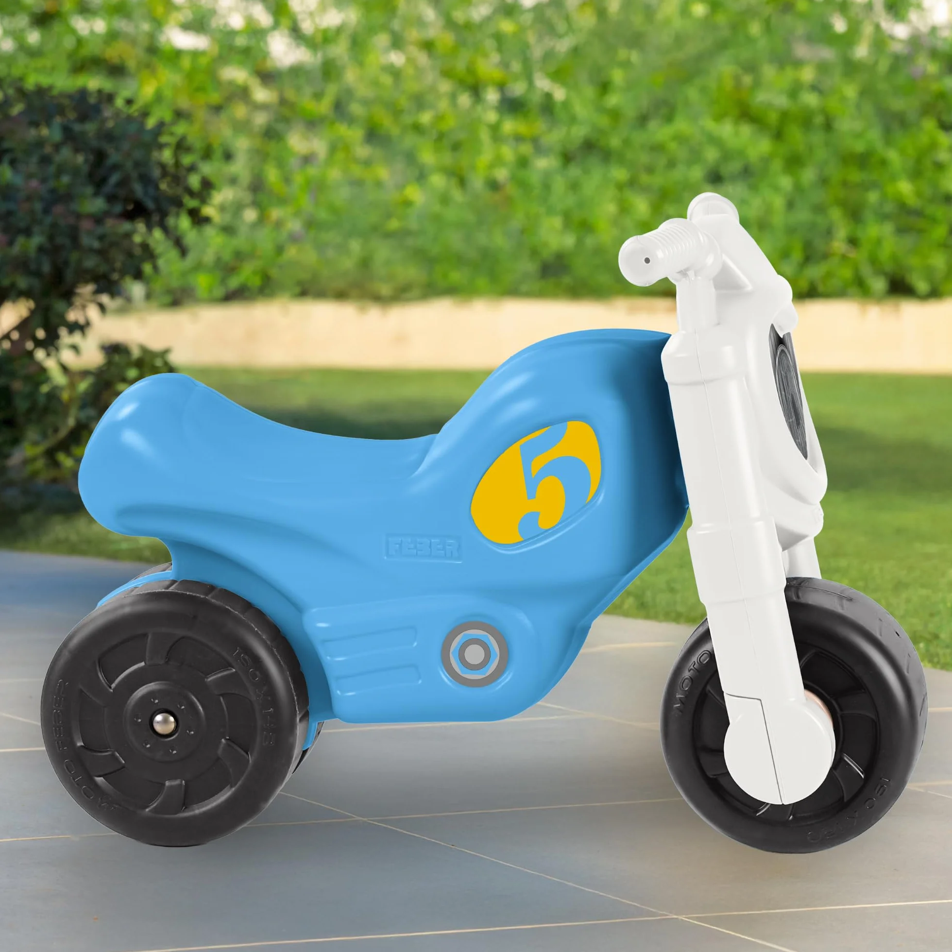 FEBER - Motofeber Dream, Correpasillos con Forma de Moto y con Pegatinas Divertidas, Estable y Seguro, Desarrollo niños y niñas de 18 Meses a 3 años, Famosa (FED39000)