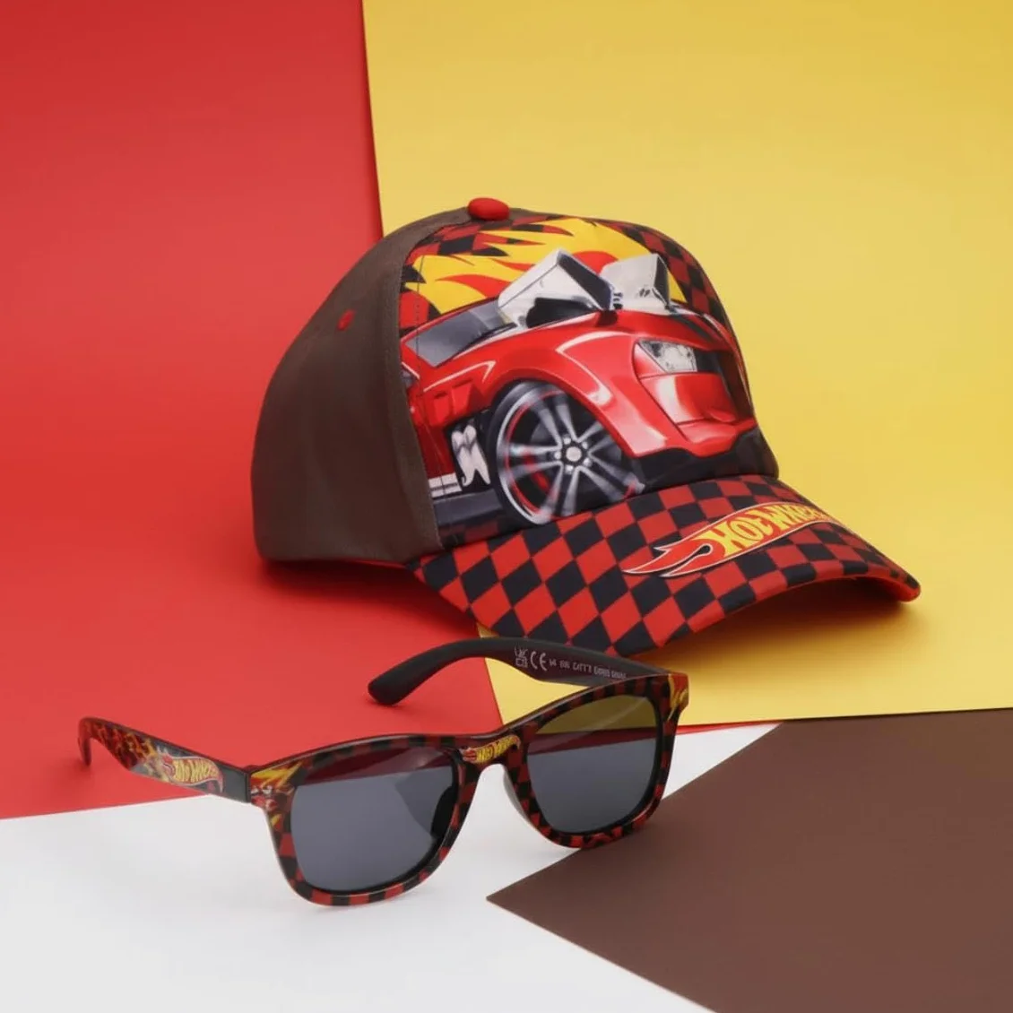 CERDÁ LIFE'S LITTLE MOMENTS Gafas de sol y gorra de béisbol para niños, juego de accesorios de verano