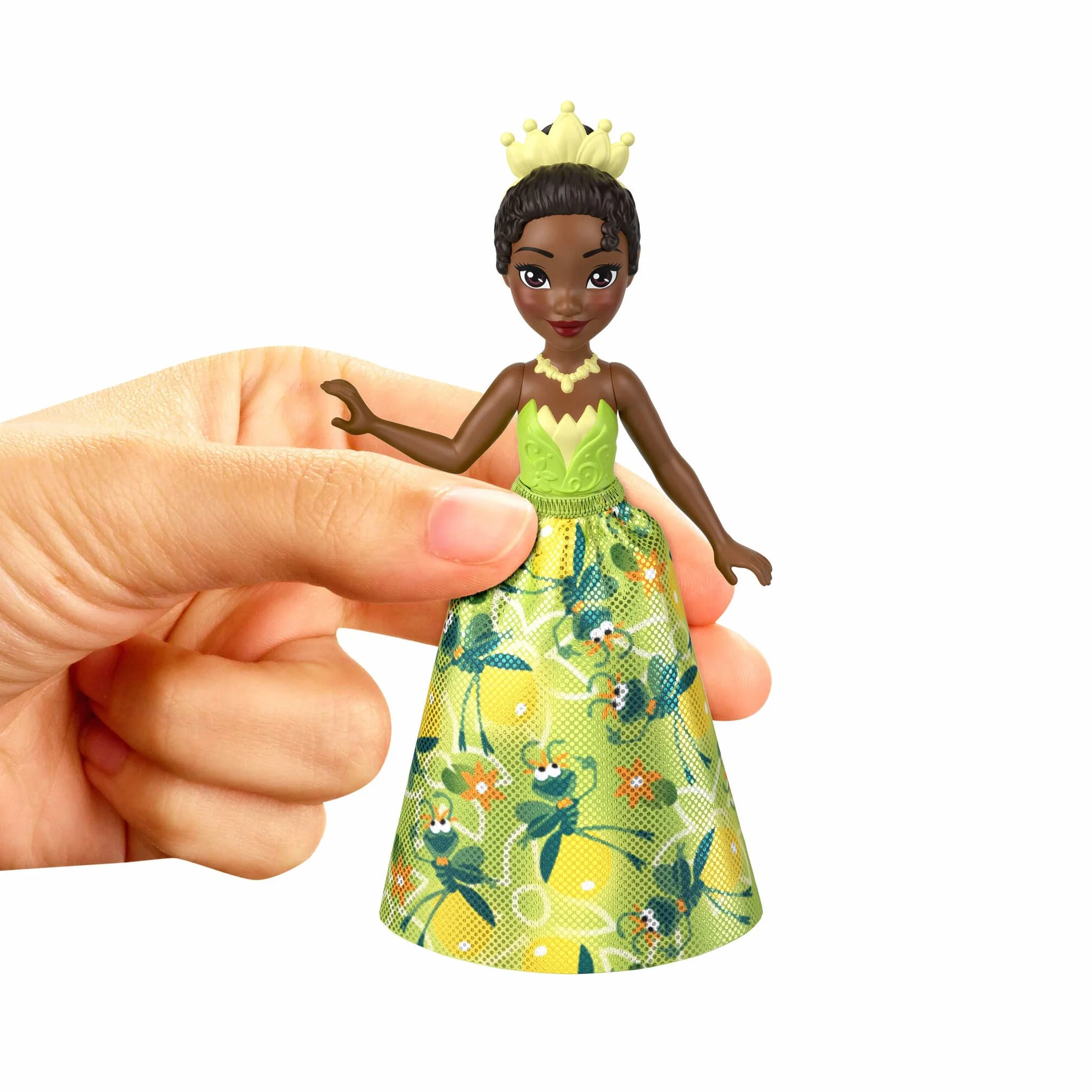 Mattel Disney Princesas y amigos Conjunto de juego con cinco muñecas pequeñas articuladas con faldas o pantalones extraíbles y cinco figuras de amigos, inspiradas en las películas de Disney, JBL33