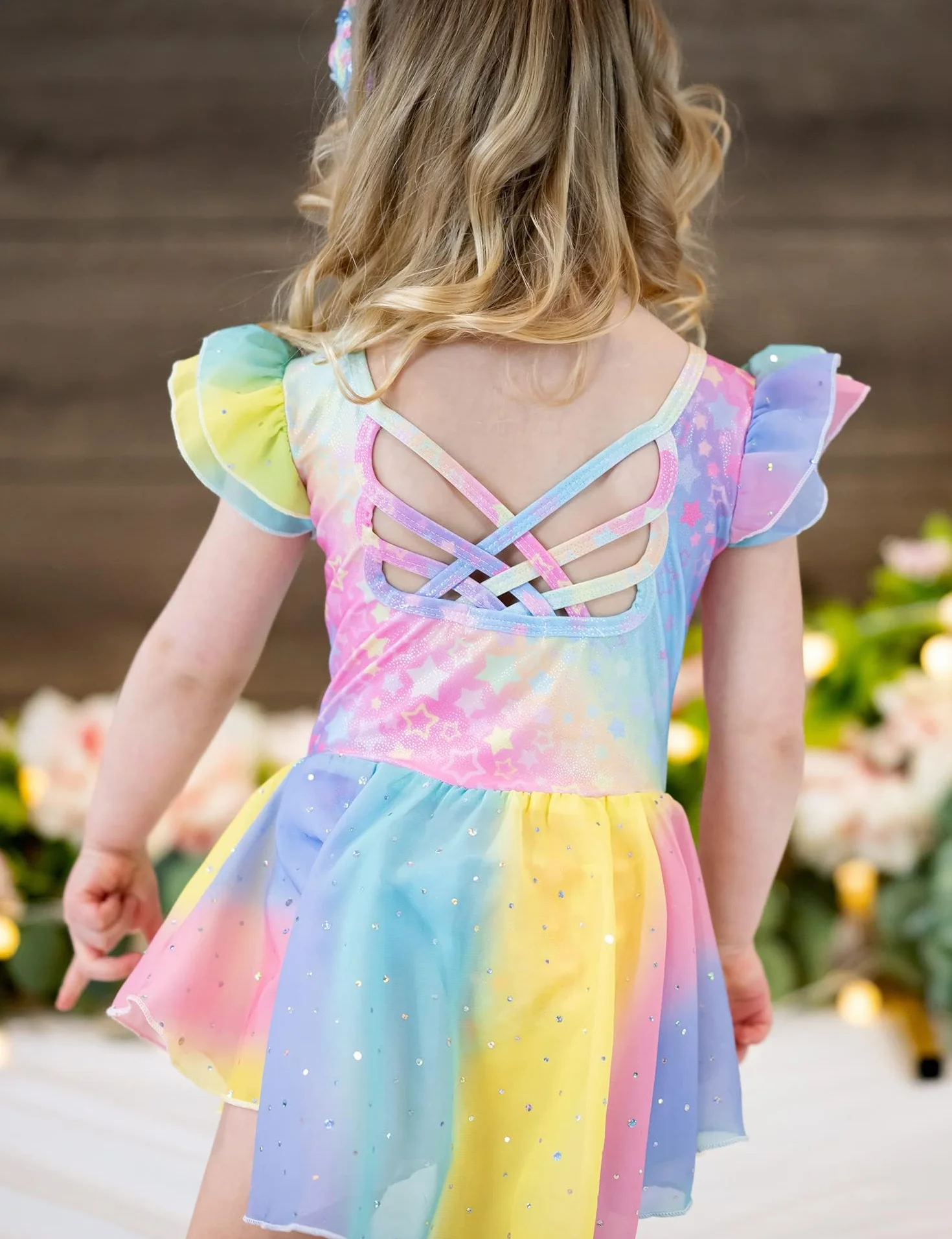 Arshiner Traje de Ballet para Niñas Sin Espalda Manga Corta Mono de Algodón con Falda Irregular Lentejuelas