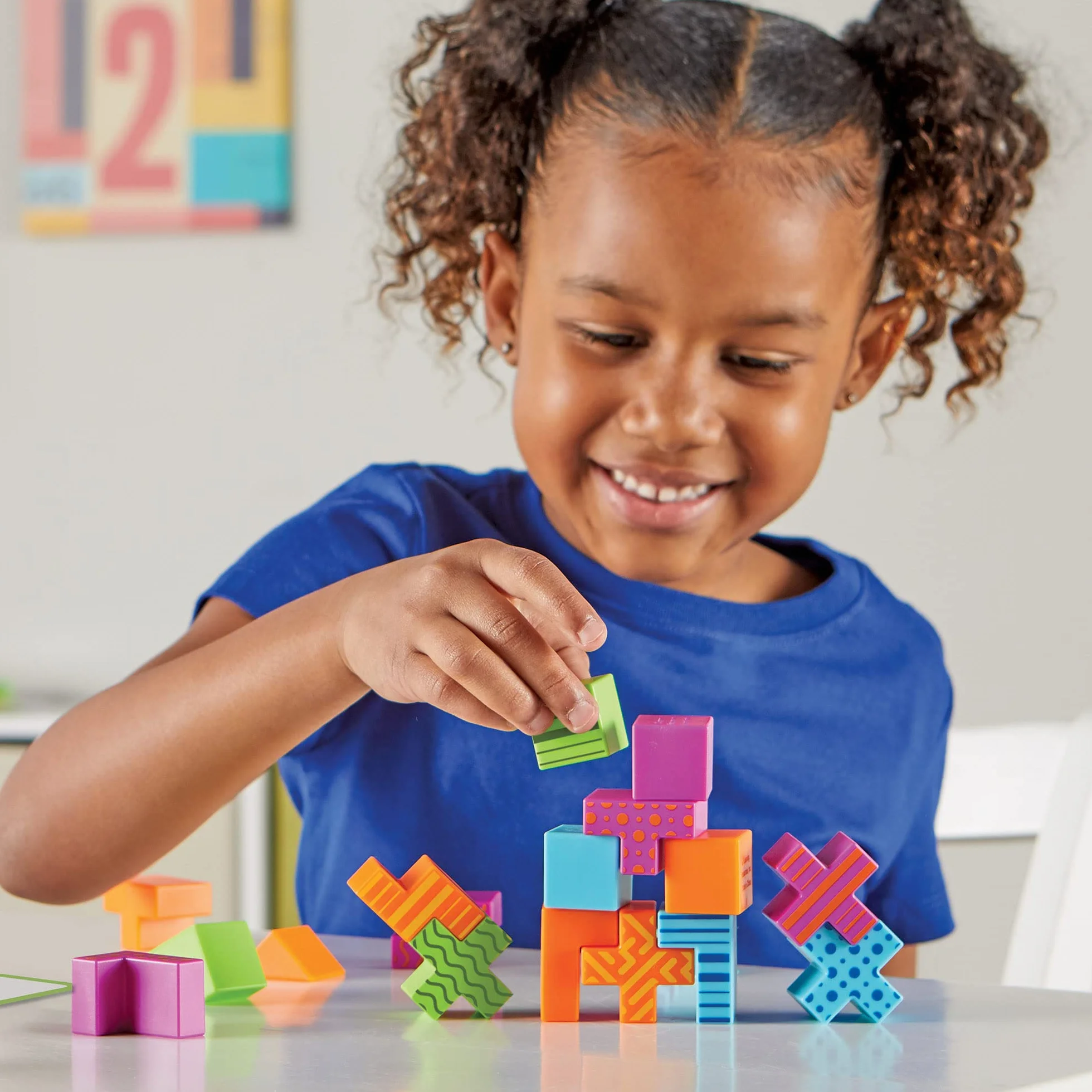 Learning Resources Brainometry – Juego Stem de Lógica y Construcción para Niños 5+ Años – 24 Piezas y 10 Tarjetas de Retos – Juguete Educativo para Pensamiento Crítico
