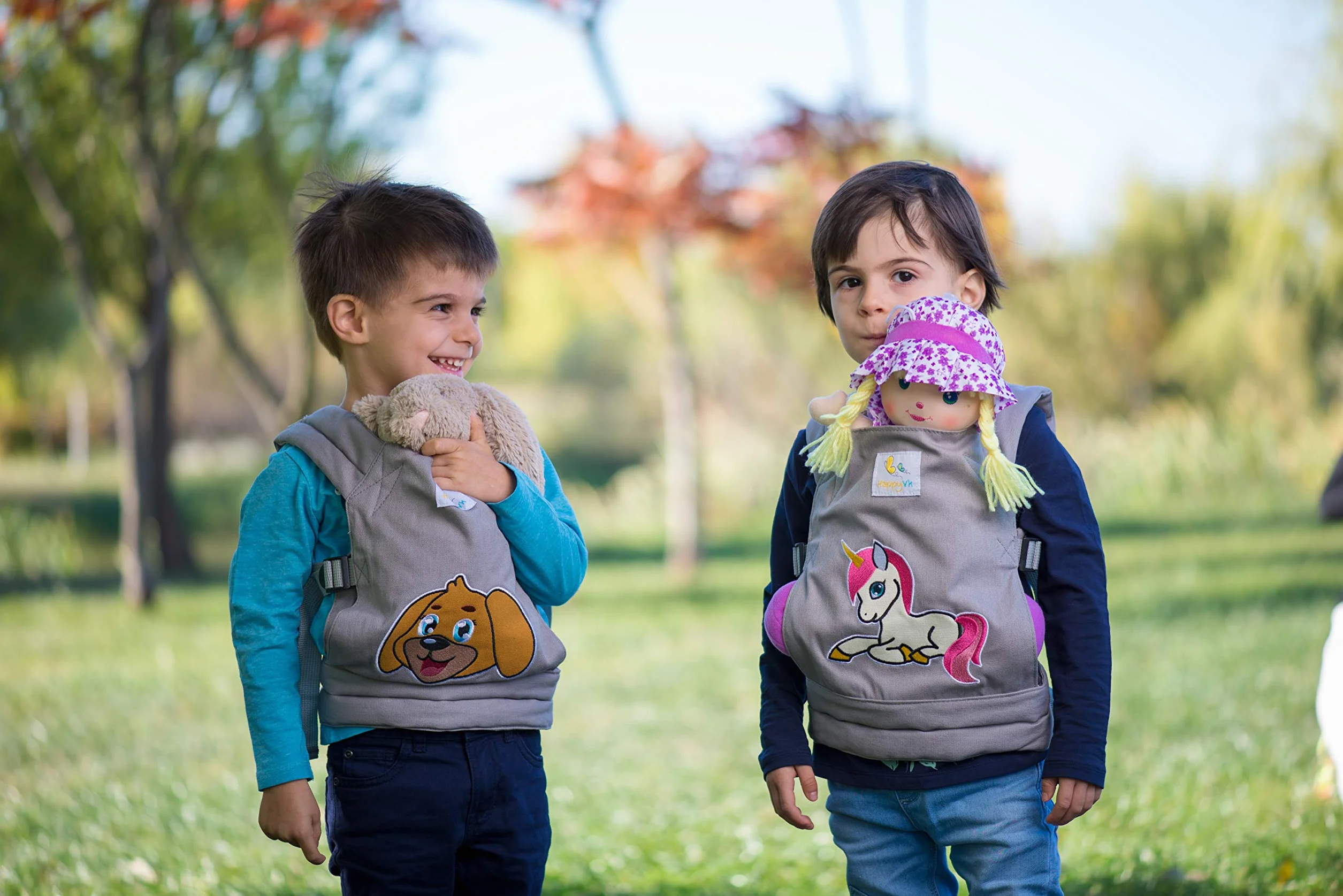 Mochila Portamuñecas para Niños Pequeños, Porta Muñecas Transporte Delantera y Trasera, Gris con Bordado de Unicornio
