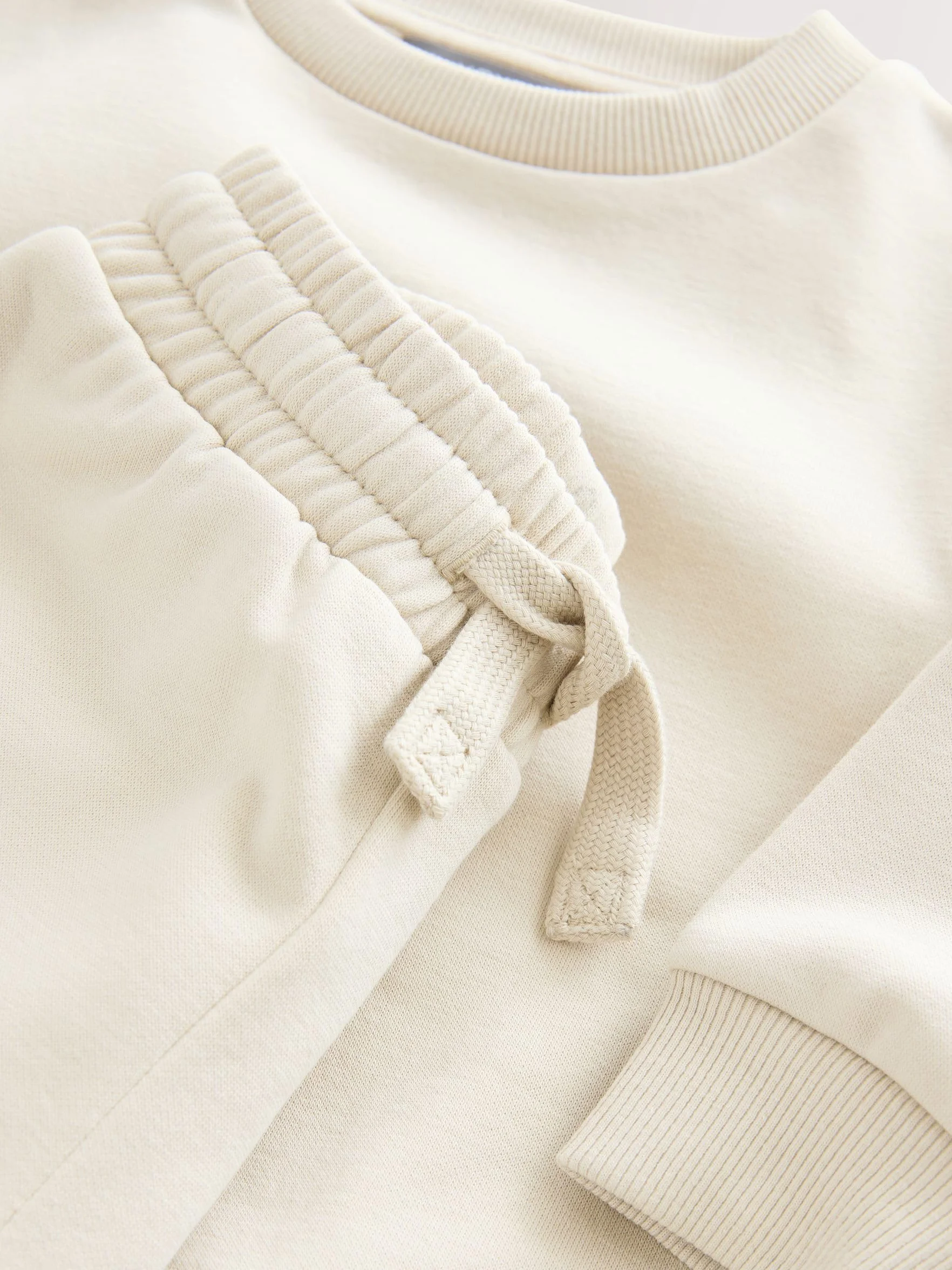 NEXT Conjunto de sudadera y pantalones de chándal para niños