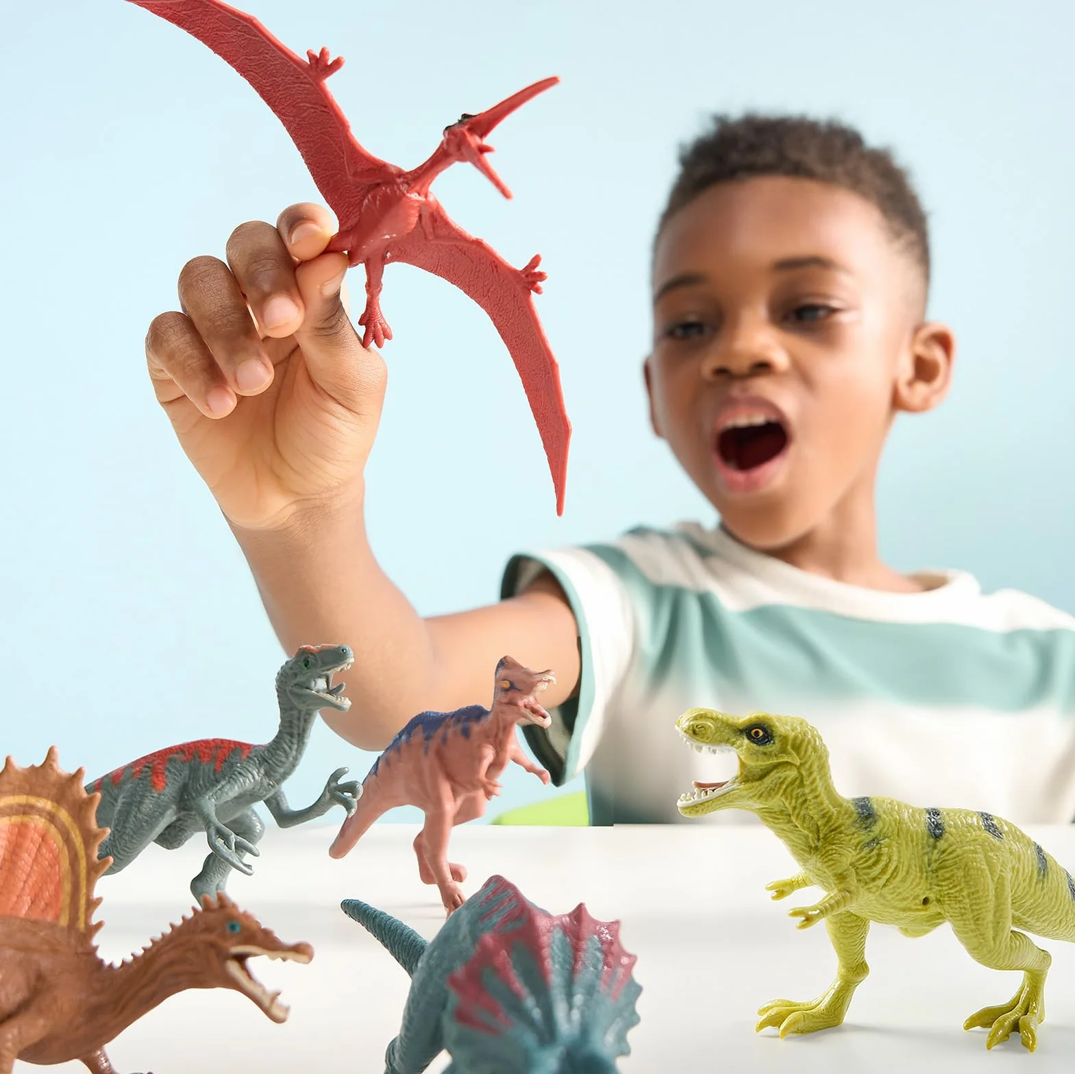 JOYIN Juguetes de Dinosaurios para Niños 3-6 Años 19 Regalos con Almohadillas y Jaulas de Almacenamiento