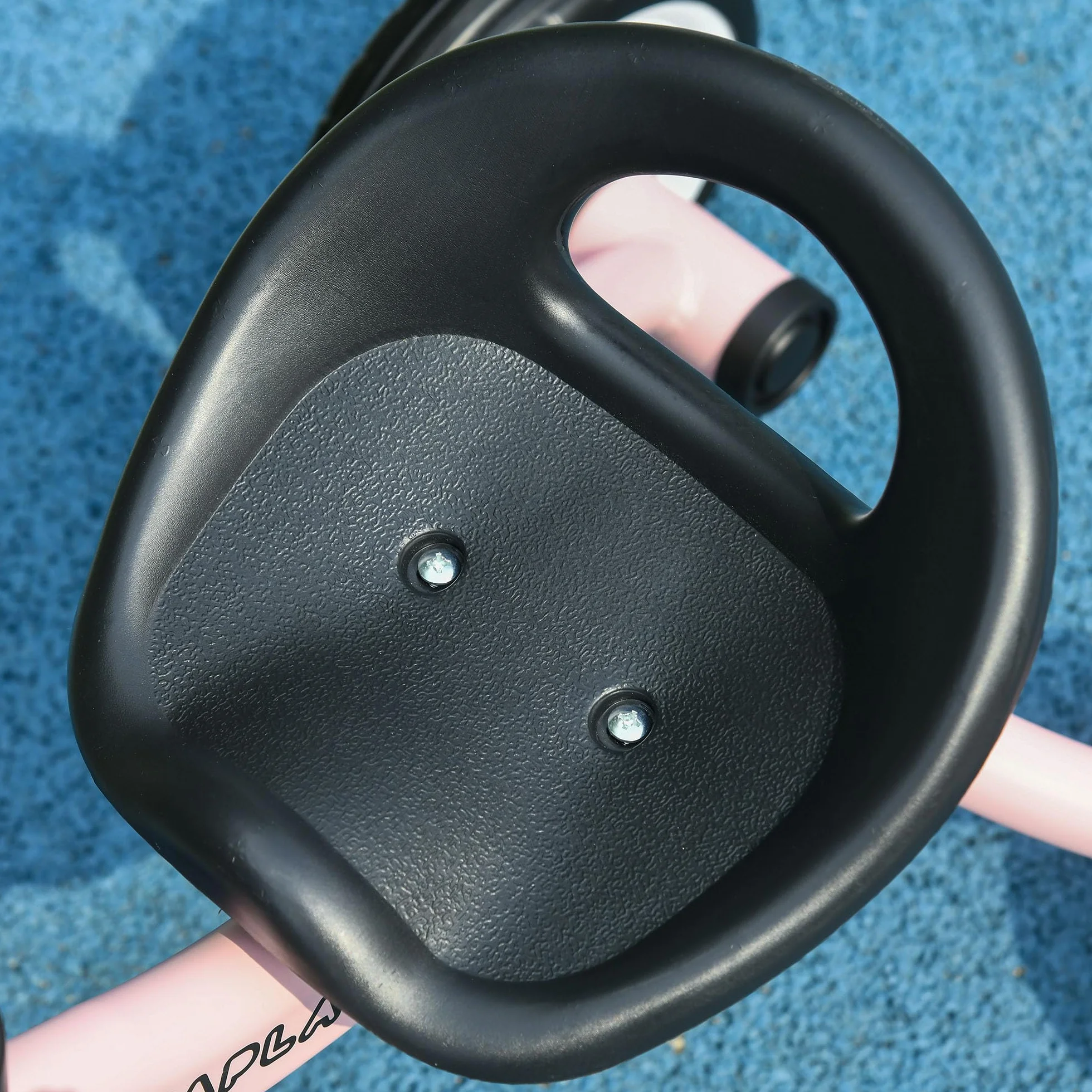 AIYAPLAY Triciclo para Niños de 2 a 5 Años Bicicleta Infantil con Asiento Ajustable Cesta Timbre Pedales y 3 Ruedas Carga 25 kg 70,5x53x58 cm Rosa