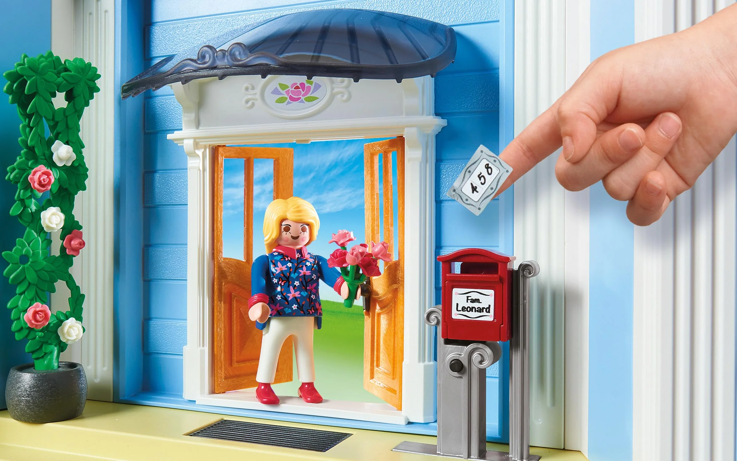 PLAYMOBIL Dollhouse 70205 Casa de Muñecas, con Timbre Real, A partir de 4 años