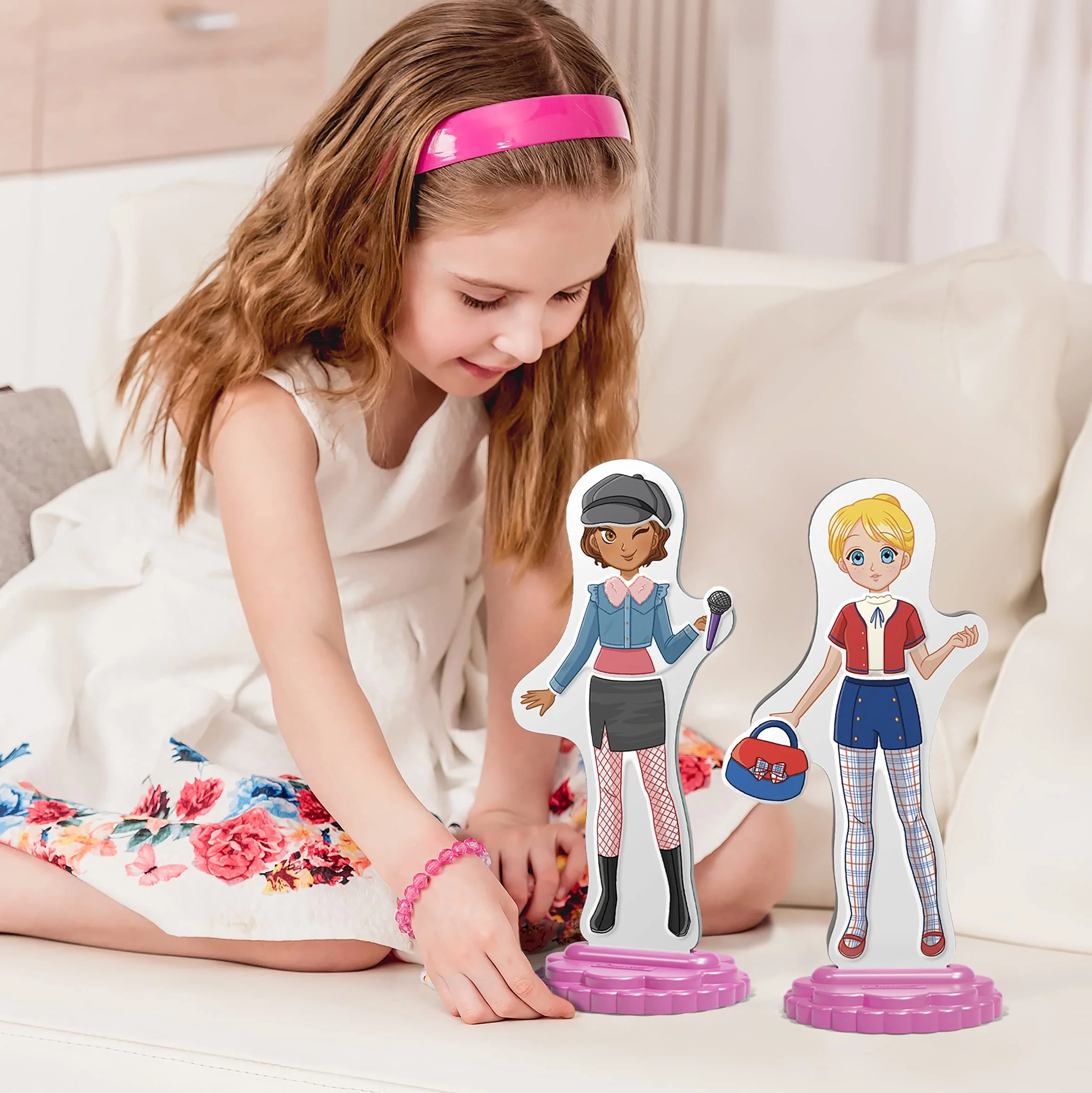 Quercetti Magnetic Fashion Best Friends, Juguetes Niña 5 Años a 9 Años, Juego Magnetico con Muñecas y Ropa, Juguetes Niñas, Juegos Infantiles Creativos para Niñas, Made in Italy