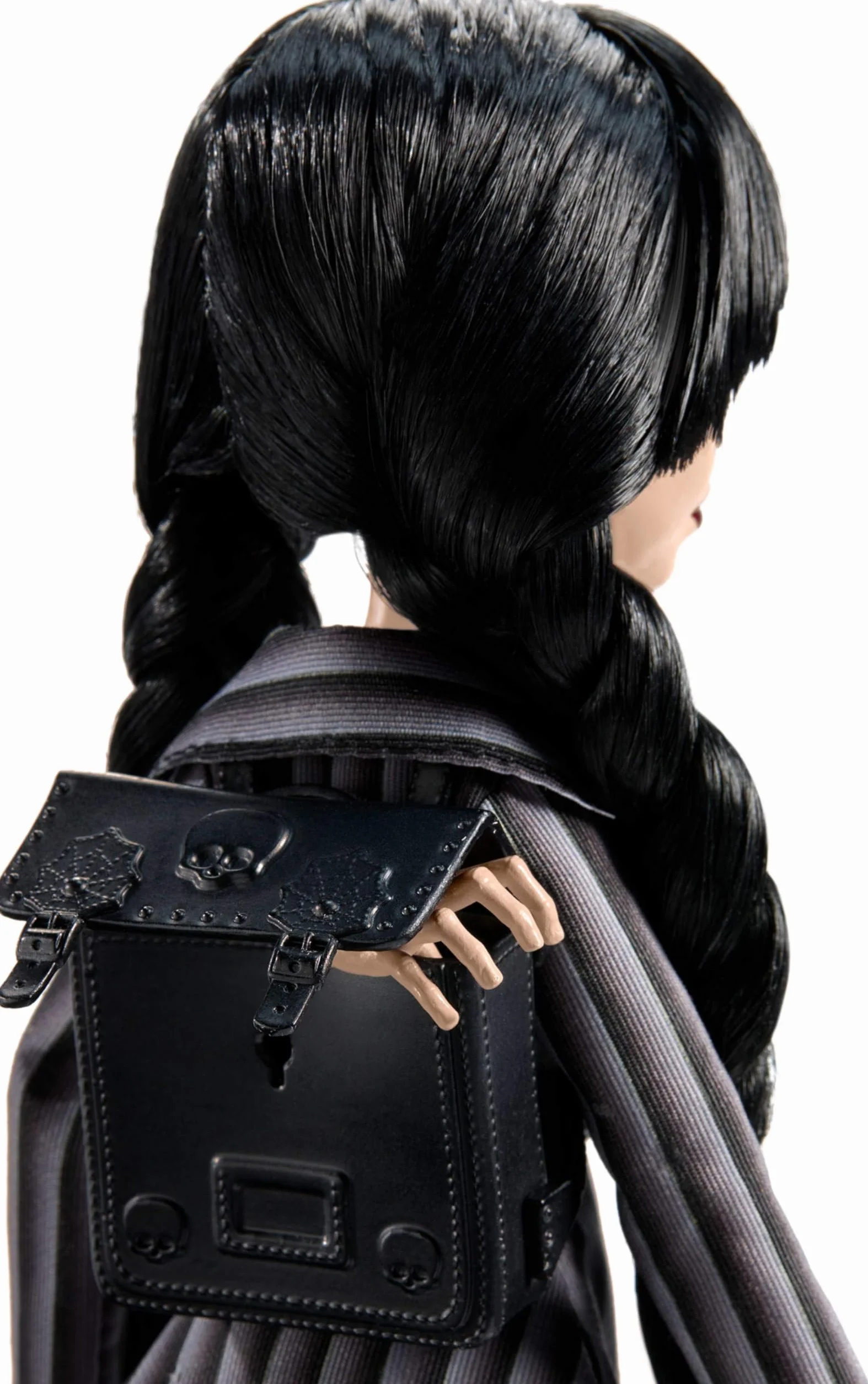 Monster High Miércoles Muñeca y Accesorios, muñeca Coleccionable de Miércoles Addams con el Uniforme de la Academia Nevermore, Cosa y una Mochila, con peana para la muñeca, HXJ04