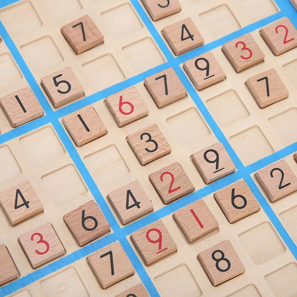 Garosa Juego de Mesa Sudoku de Madera con Cajón y 81 Bloques Digitales para Niños Adultos Rompecabezas Matemáticas Juguetes Educativos