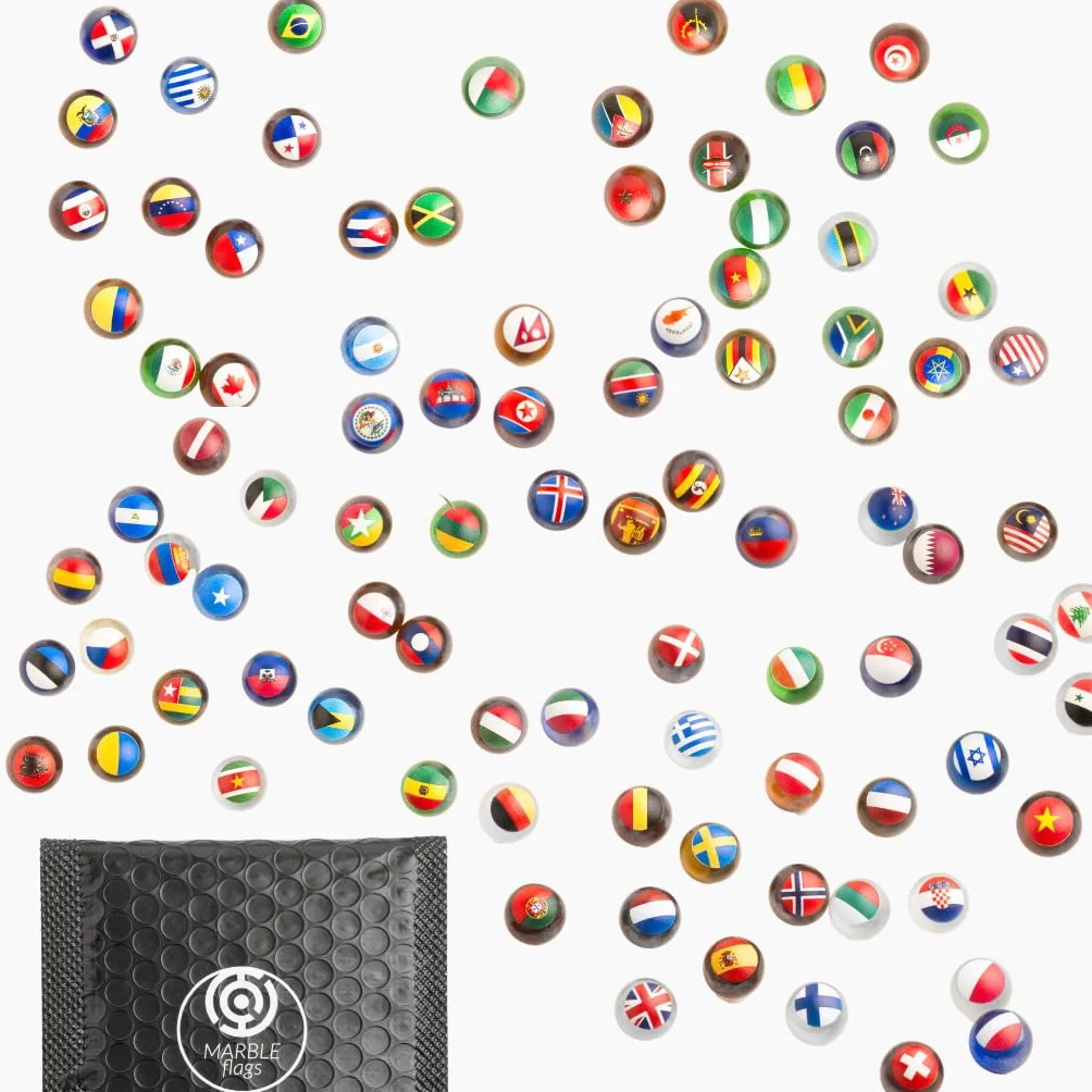Small World Collection Caja 5 Sobres (50 canicas aleatorias de Banderas del Mundo)