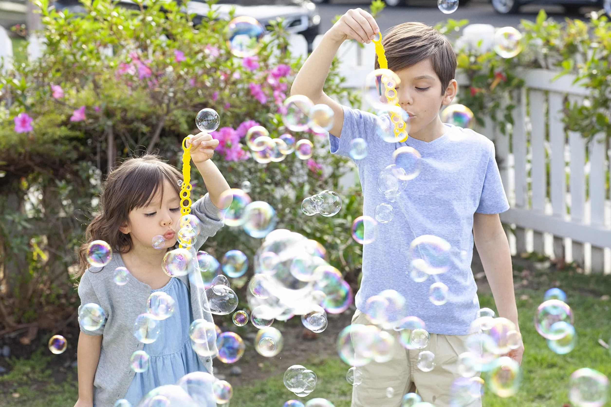 Gazillion Solución Premium de Pompas 1L en Botella| Burbujas, Vibrantes y Seguras | Para Niños, Fiestas, Celebraciones | Juguetes y Regalos para Niños de 3 Años o Más