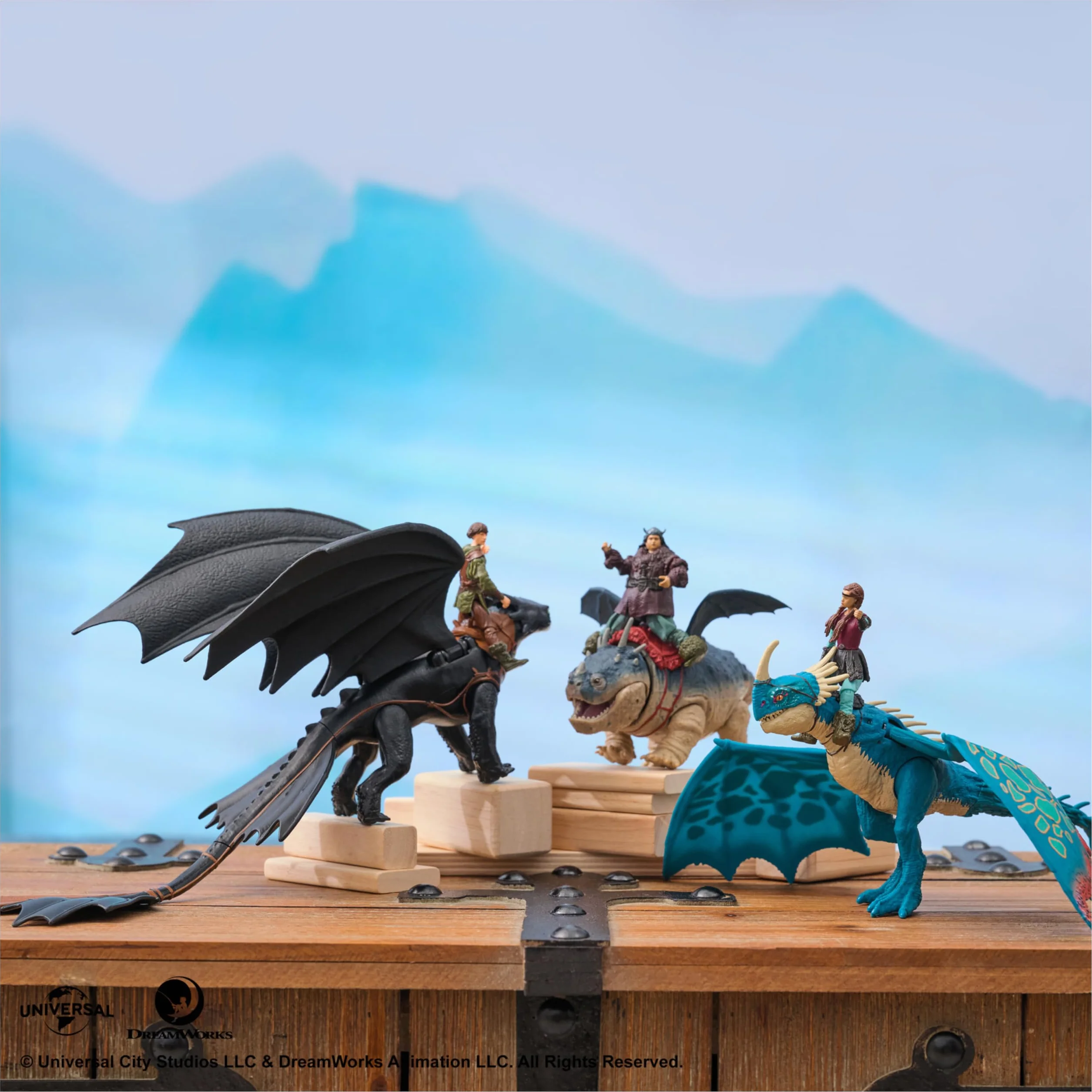 Dreamworks Dragons Pack Figura Dragón y Vikingo Desdentao y Hipo Cómo Entrenar a Tu Dragón Figuras de Acción Articuladas Juguetes Niños 4 Años +