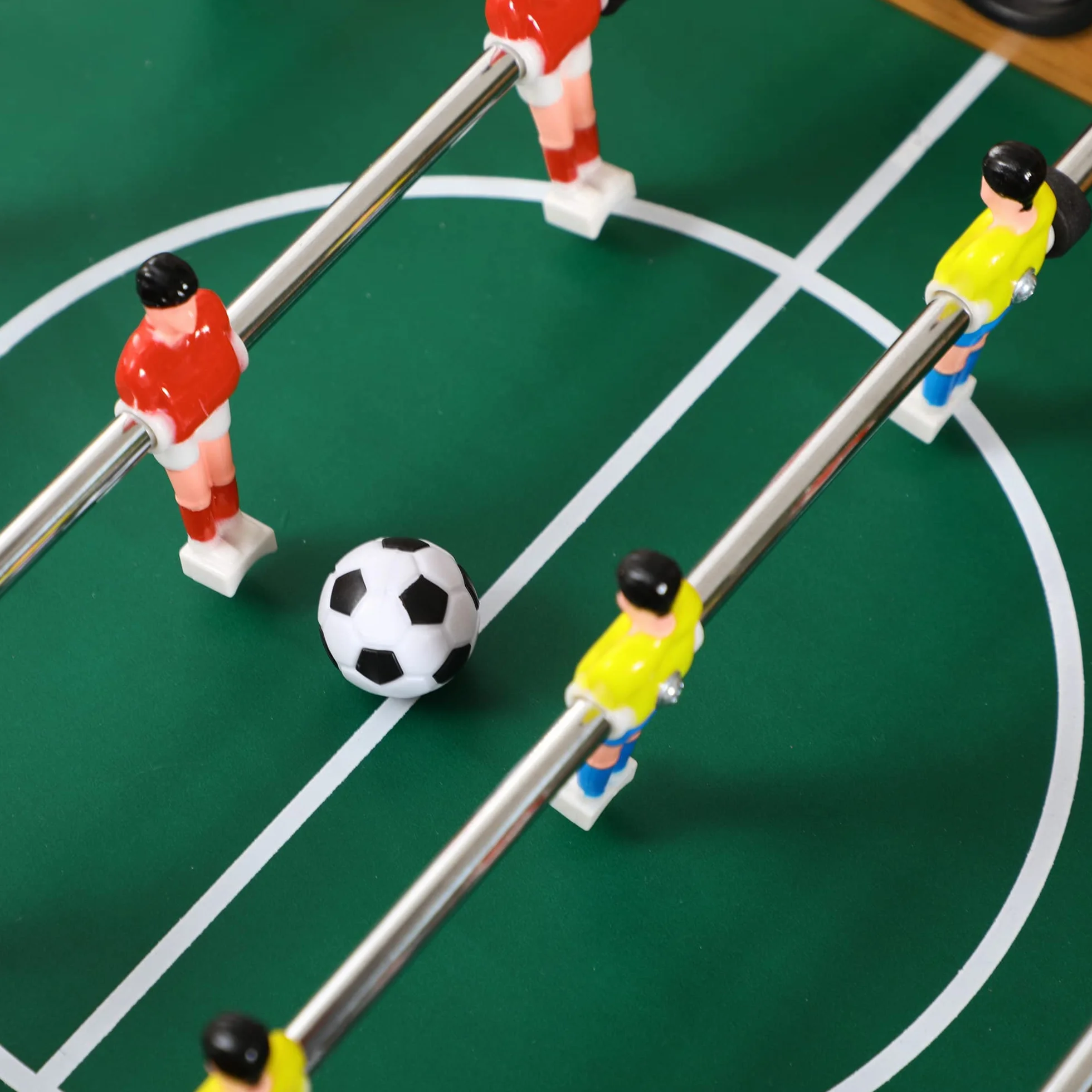 HOMCOM Futbolín Plegable para Niños y Adultos Futbolín de Madera 69x37x70 cm con 2 Bolas 6 Asas 2 Marcadores de Puntos 18 Jugadores para Familias Fiestas Juegos Natural