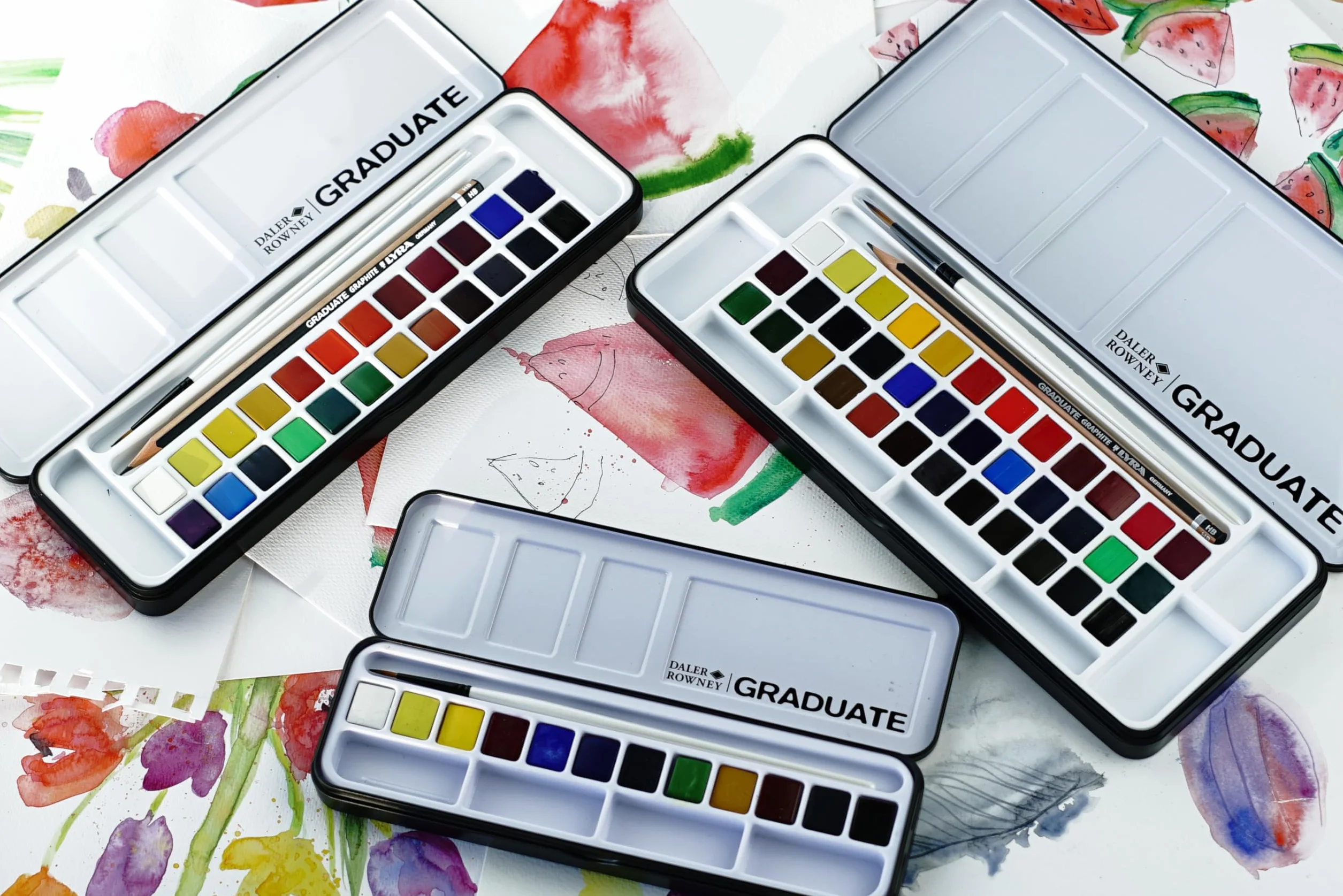 Daler-Rowney Graduate Acuarelas Profesionales, Set de Acuarelas 12 Colores con Pincel, Kit Acuarela Portátil en Caja Metálica, Estuche para Estudiantes, Artistas y Manualidades