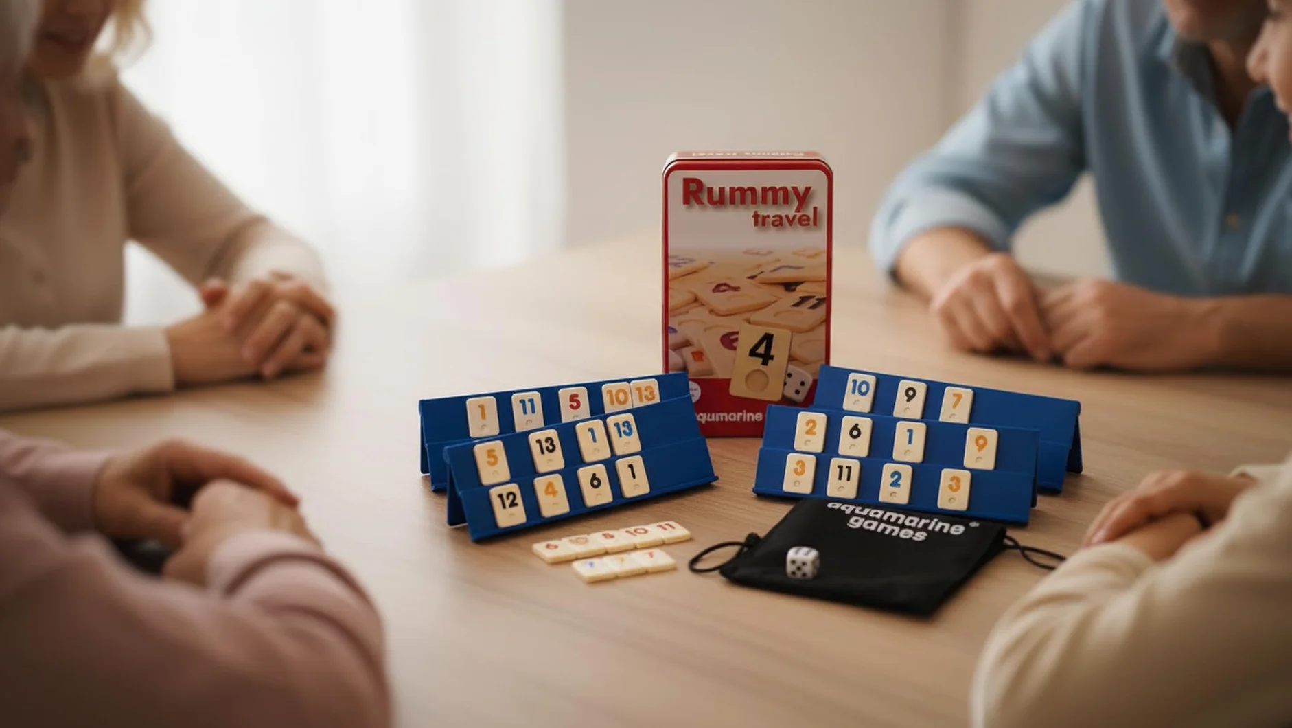 Travel Rummy 4 Jugadores Estuche de Metal