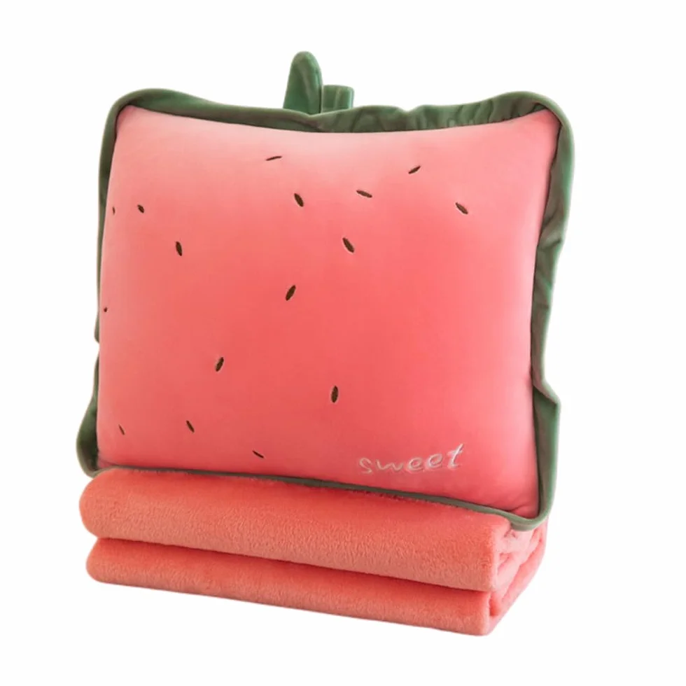 Rikyo Juego de manta de viaje y almohada de 38 cm, almohada de peluche 3 en 1 con manos calientes, regalo para niños, avión, tren, cama, siesta de oficina (rojo sandía-sandía)