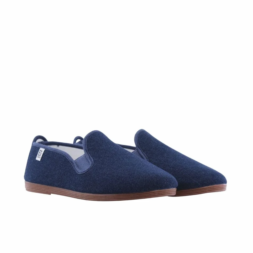 Zapatillas de lona Kung-Fu Escoolers E55