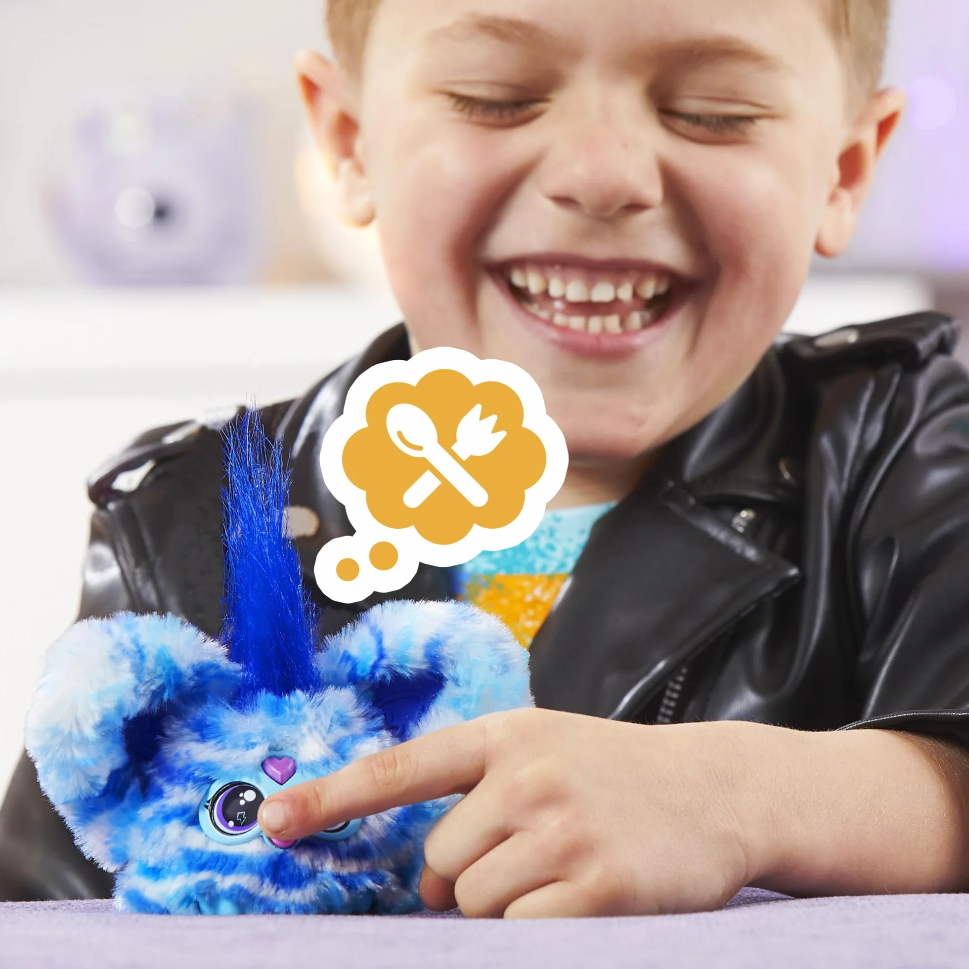 Furby Furblets, Miniamigo Ooh-Koo, Más de 45 Sonidos, Música Rock y Frases en Furbish, Peluche electrónico para niños y niñas a Partir de 6 años, Azul y Blanco