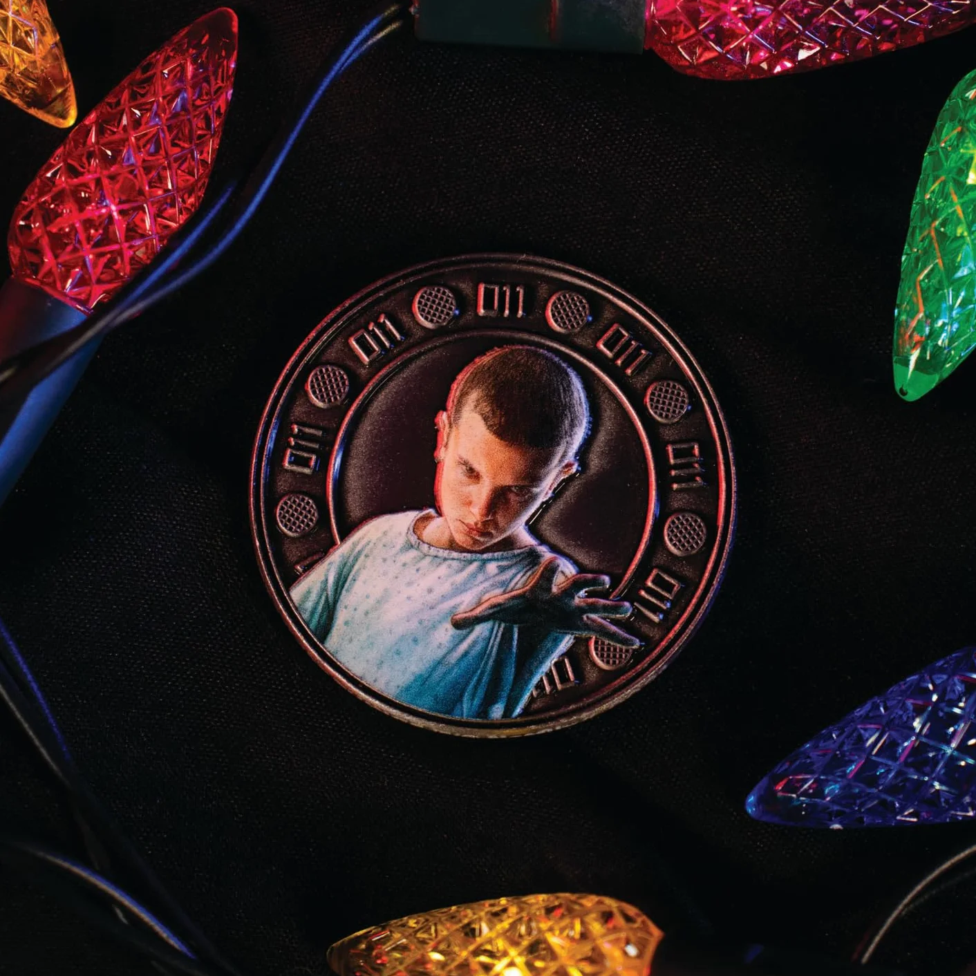 FaNaTtik Stranger Things Eleven and Hopper - Moneda coleccionable