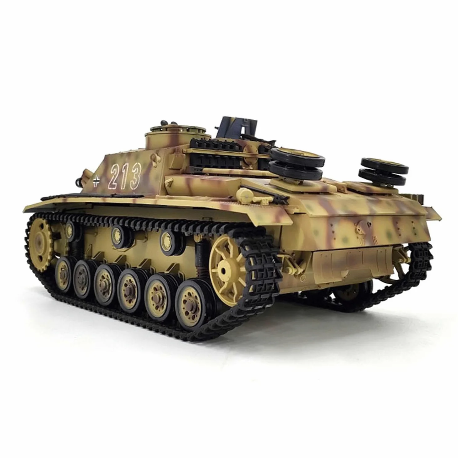 Henglong 1/16 7.0 Tanque de plástico RC alemán Stug III RTR modelo militar 3868 BB IR caja de cambios de acero Radio 1800 mAh batería juguetes de sonido