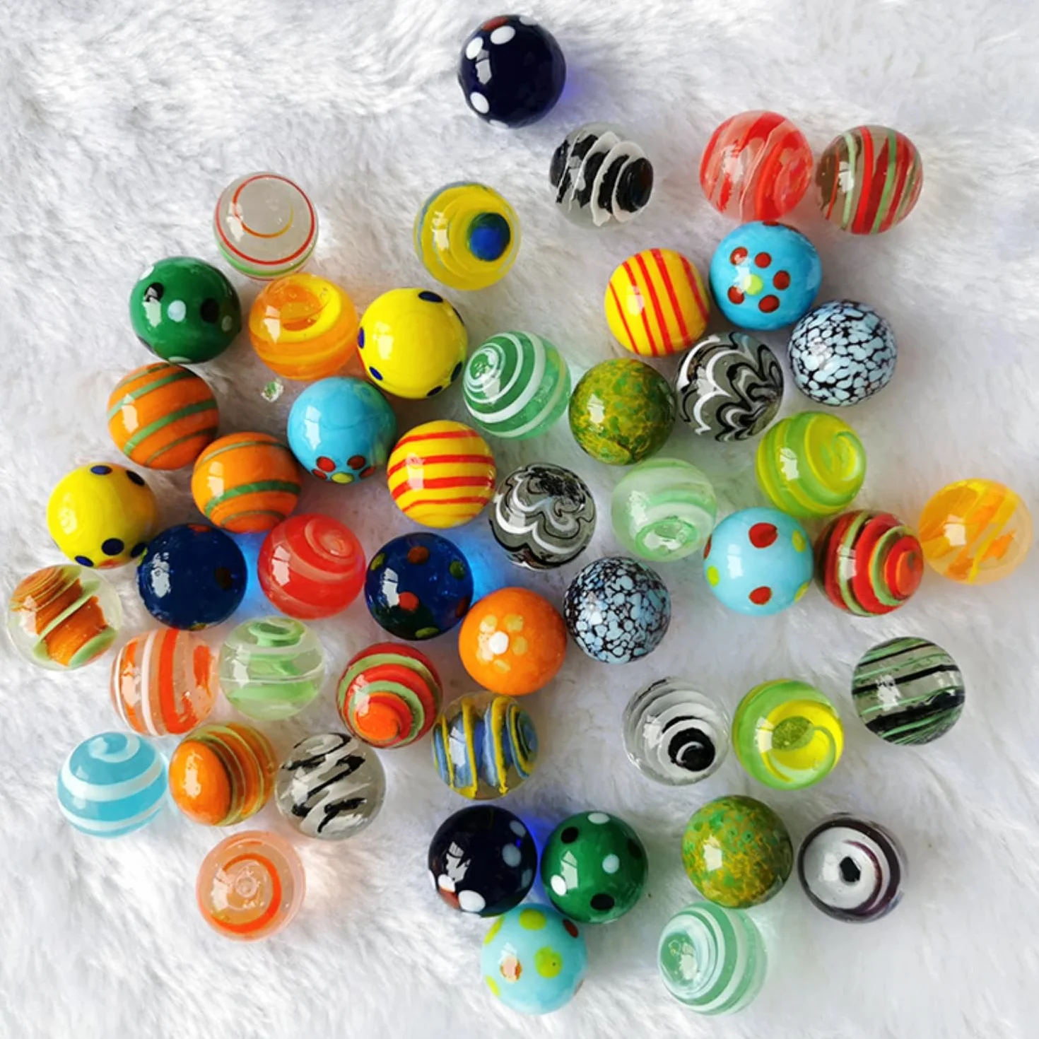 Tokaneit 10 Piezas Canicas de Cristal, Coloridas con Ojos de Gato, Transparentes Hechas a Mano, Canicas de Colores, 16 mm, Decoración
