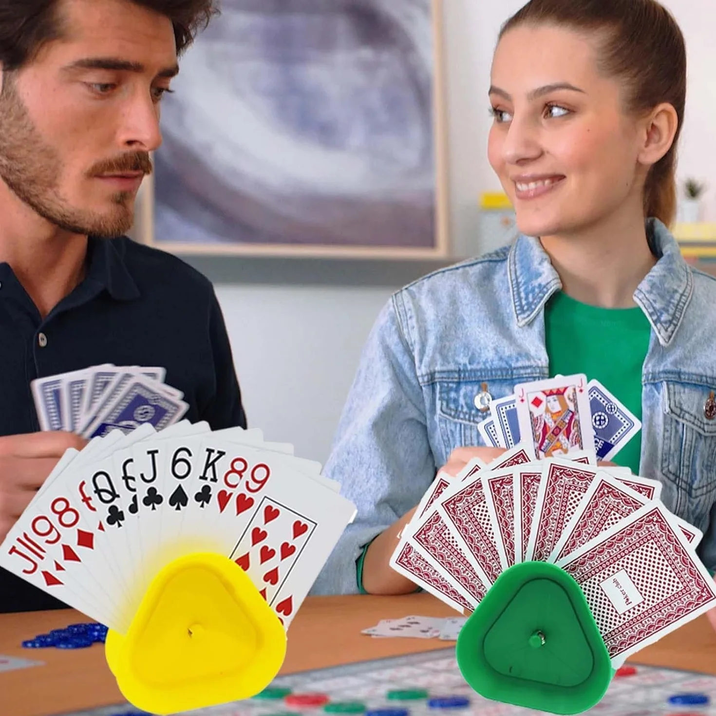 Juego de Cartas Titular,4 PCS Soporte Juego Cartas Póquer Mano pequeña Soporte póquer de Juego Triángulo de Cartas Puesto Póquer Estante Soporte para Tarjetas Juego de Mesa