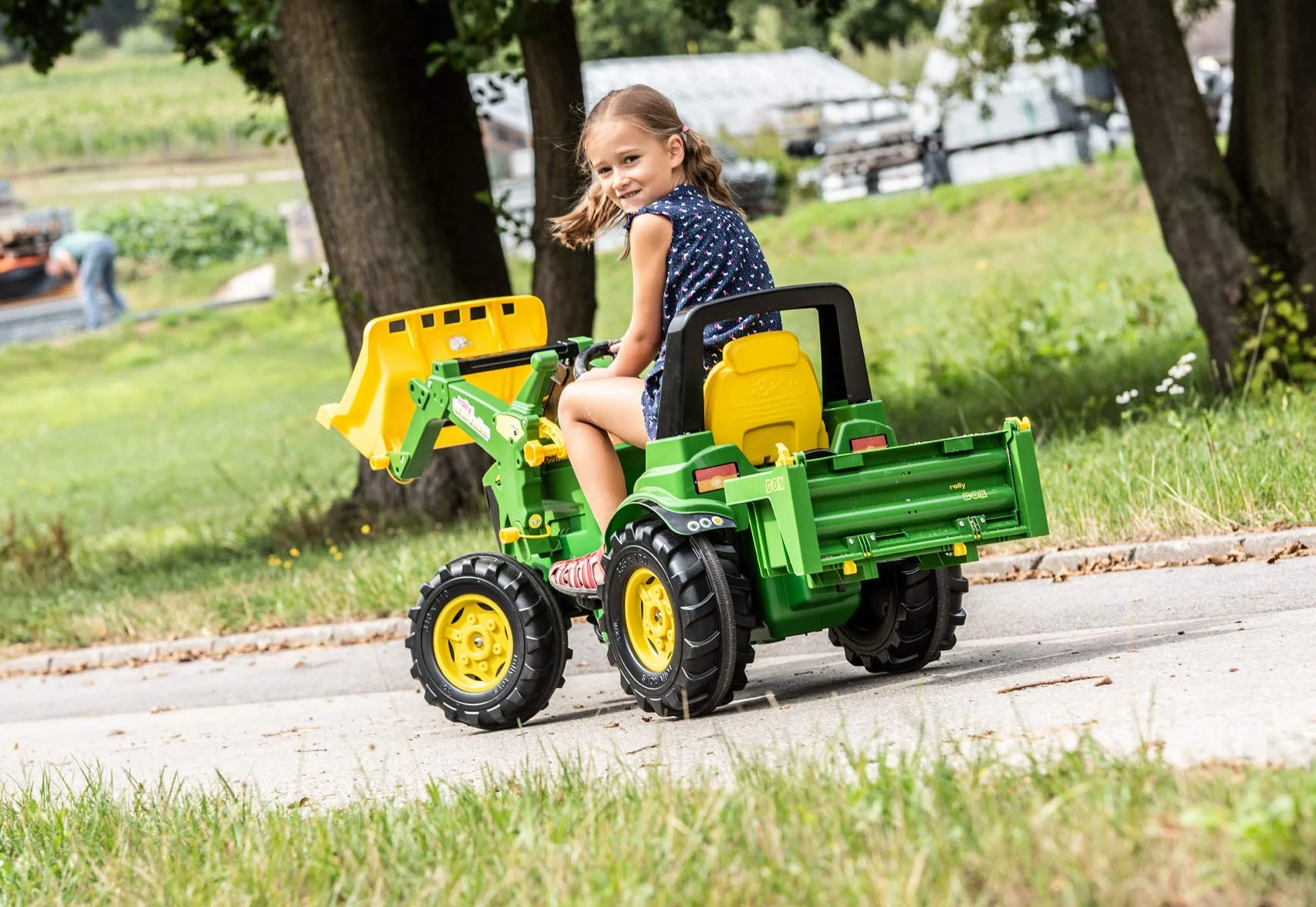 Rolly Toys John Deere rollyBox remolque tractor (función basculante, verde, para niños de 3 a 10 años, para tractores de pedales) 408931