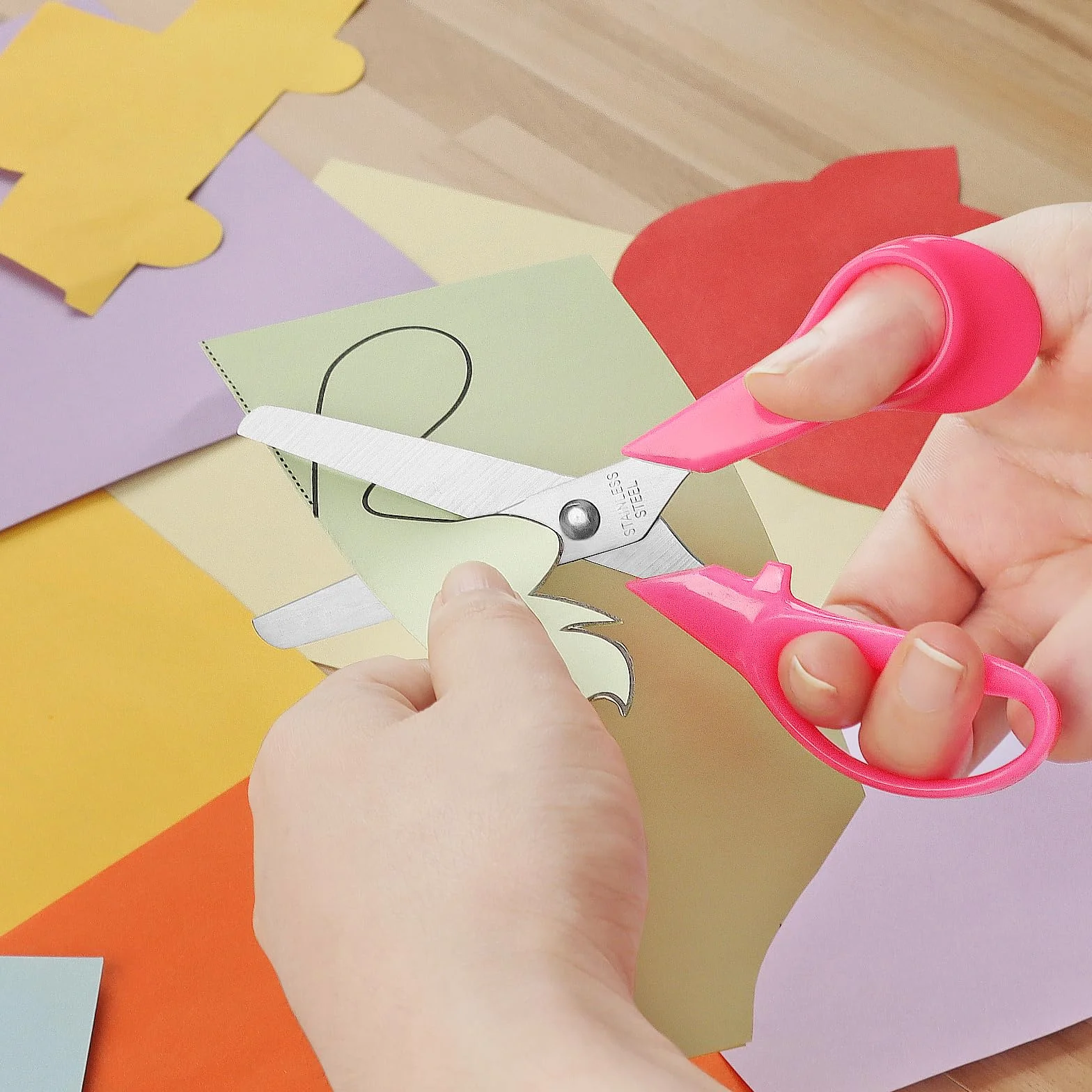 Tijeras para niños, tijeras de seguridad para niños con cuchillas de punta roma de acero inoxidable y mango ergonómico, ideales para la escuela y aulas, 6 pulgadas, paquete de