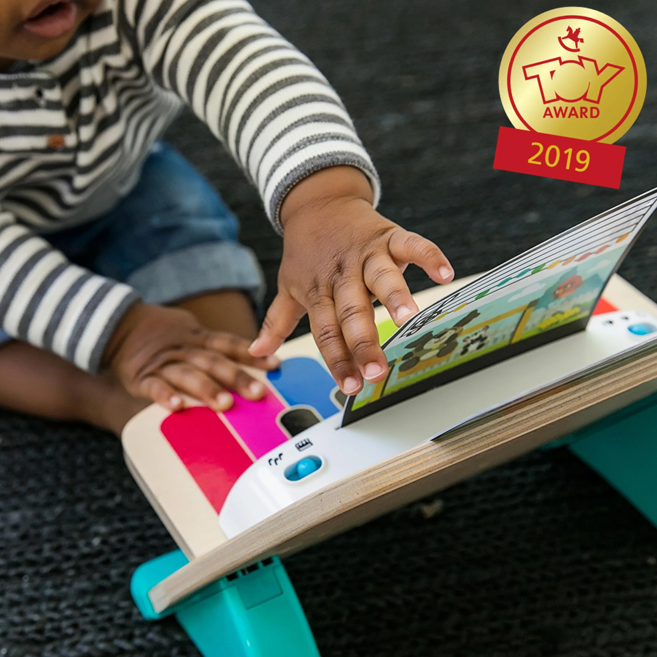 Baby Einstein, Hape, Piano Magic Touch, Juguete Musical de Madera, Incluye 3 partituras y 6 Canciones, Volumen Ajustable, a Partir de 6 Meses, Be Piano, 1 Unidad (Paquete de 1)