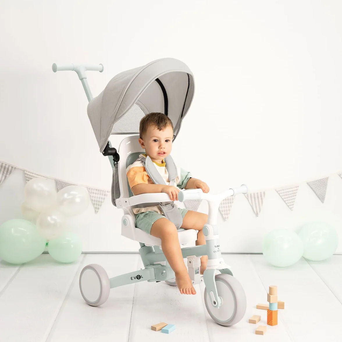 Triciclo Evolutivo 5 en 1 Olmitos by Tutete para Bebés y Niños 12 Meses a 6 Años | Convertible en Bicicleta con o sin Pedales | Mango de Empuje, Cinturón 5 Puntos, Capota y Plegado Compacto