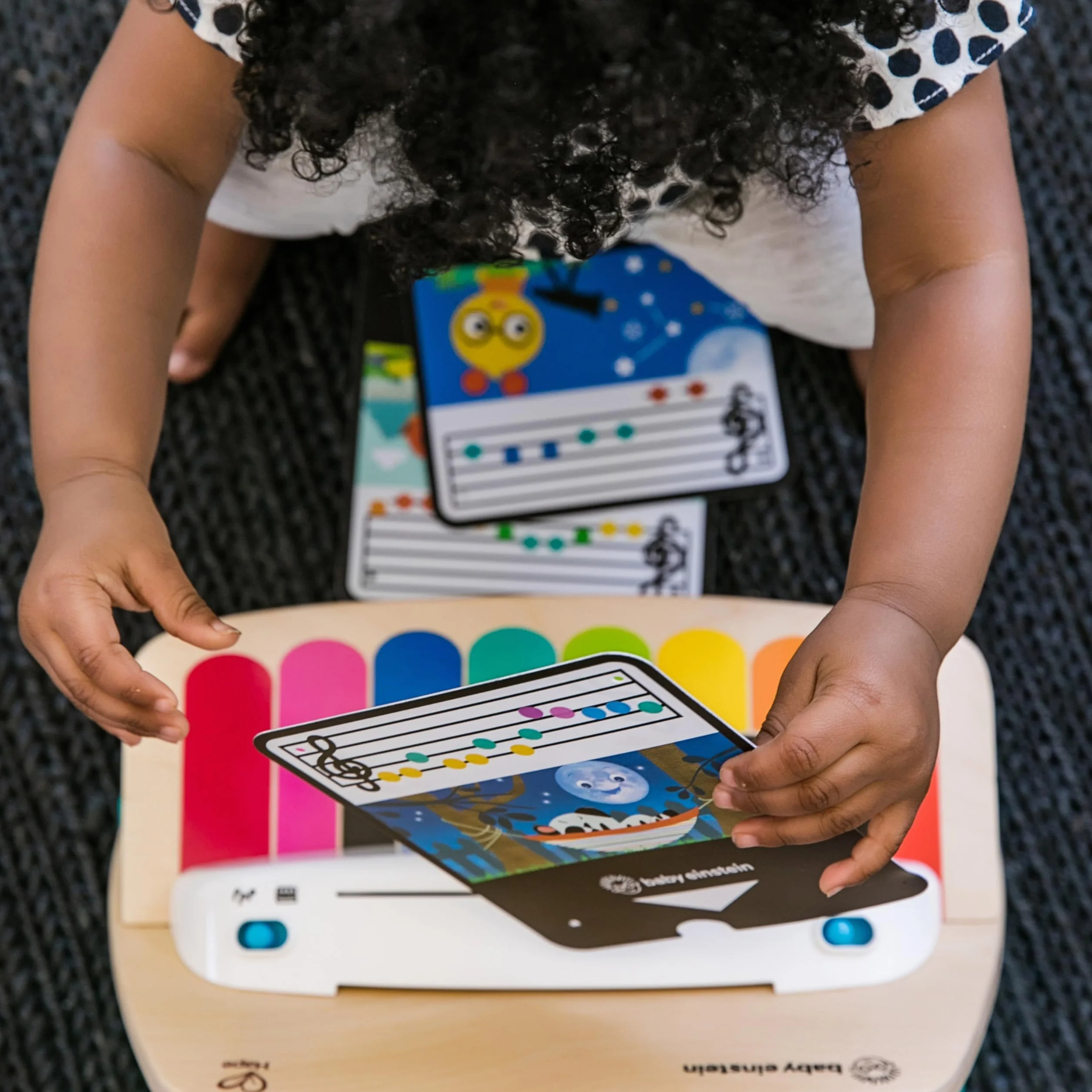 Baby Einstein, Hape, Piano Magic Touch, Juguete Musical de Madera, Incluye 3 partituras y 6 Canciones, Volumen Ajustable, a Partir de 6 Meses, Be Piano, 1 Unidad (Paquete de 1)